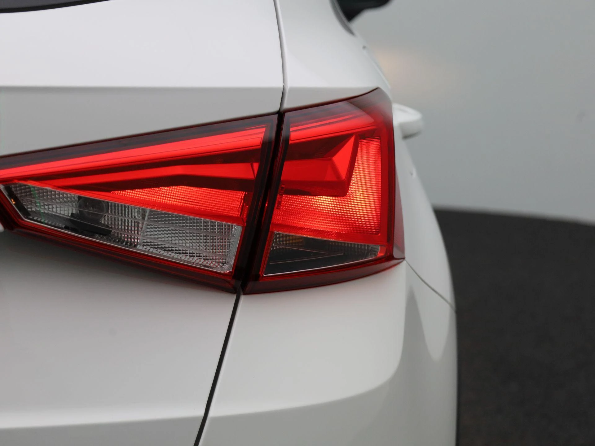 SEAT-Arona-image-34