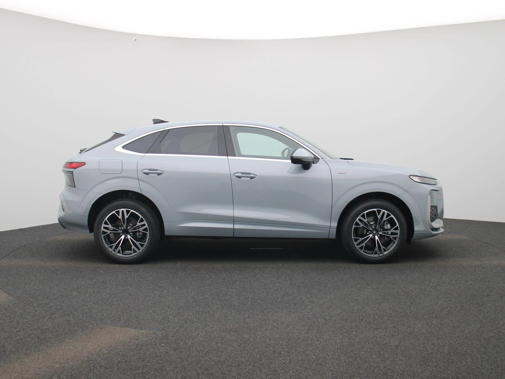Audi-Q3-image-5