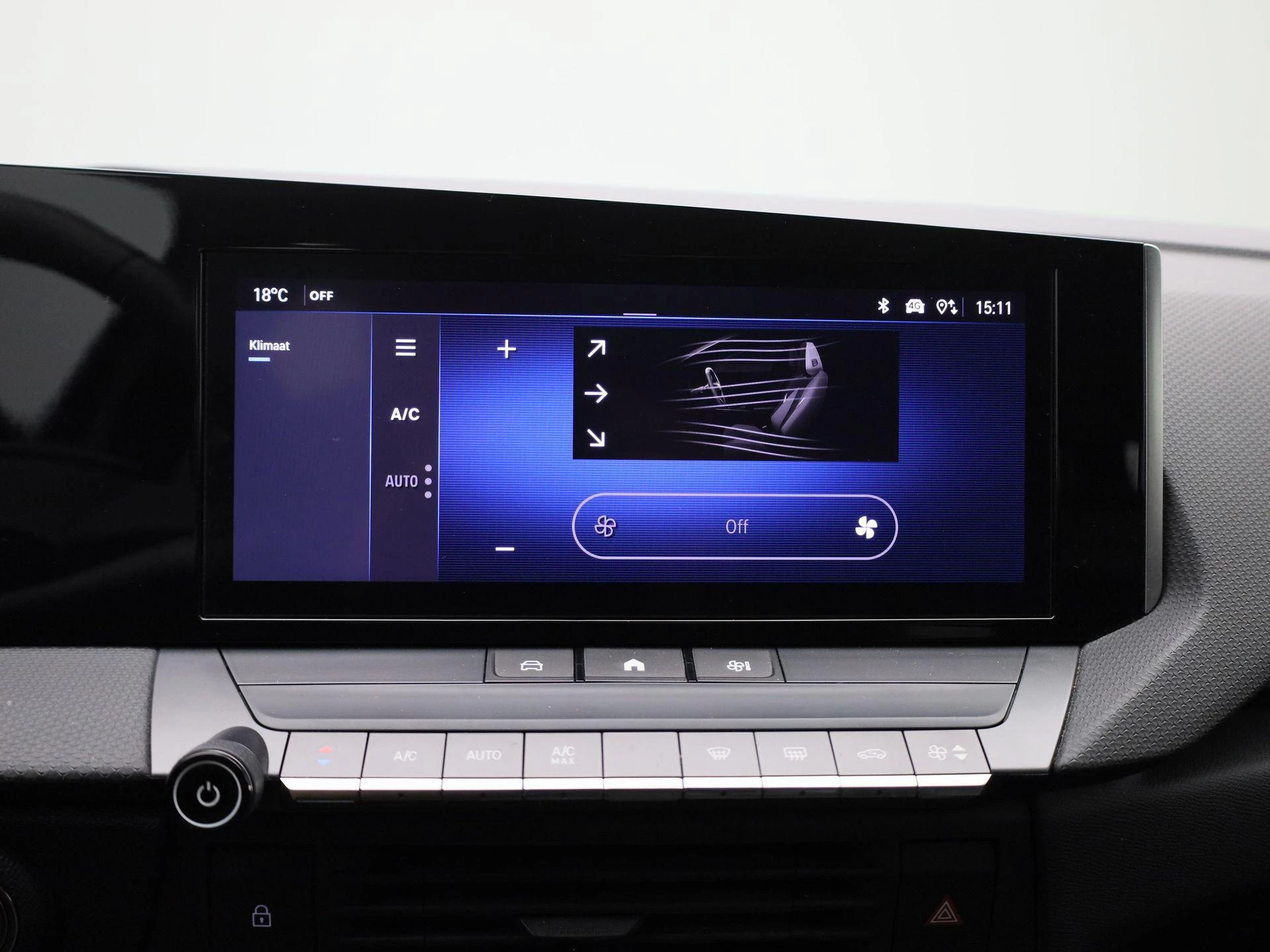 Opel-Astra-image-17