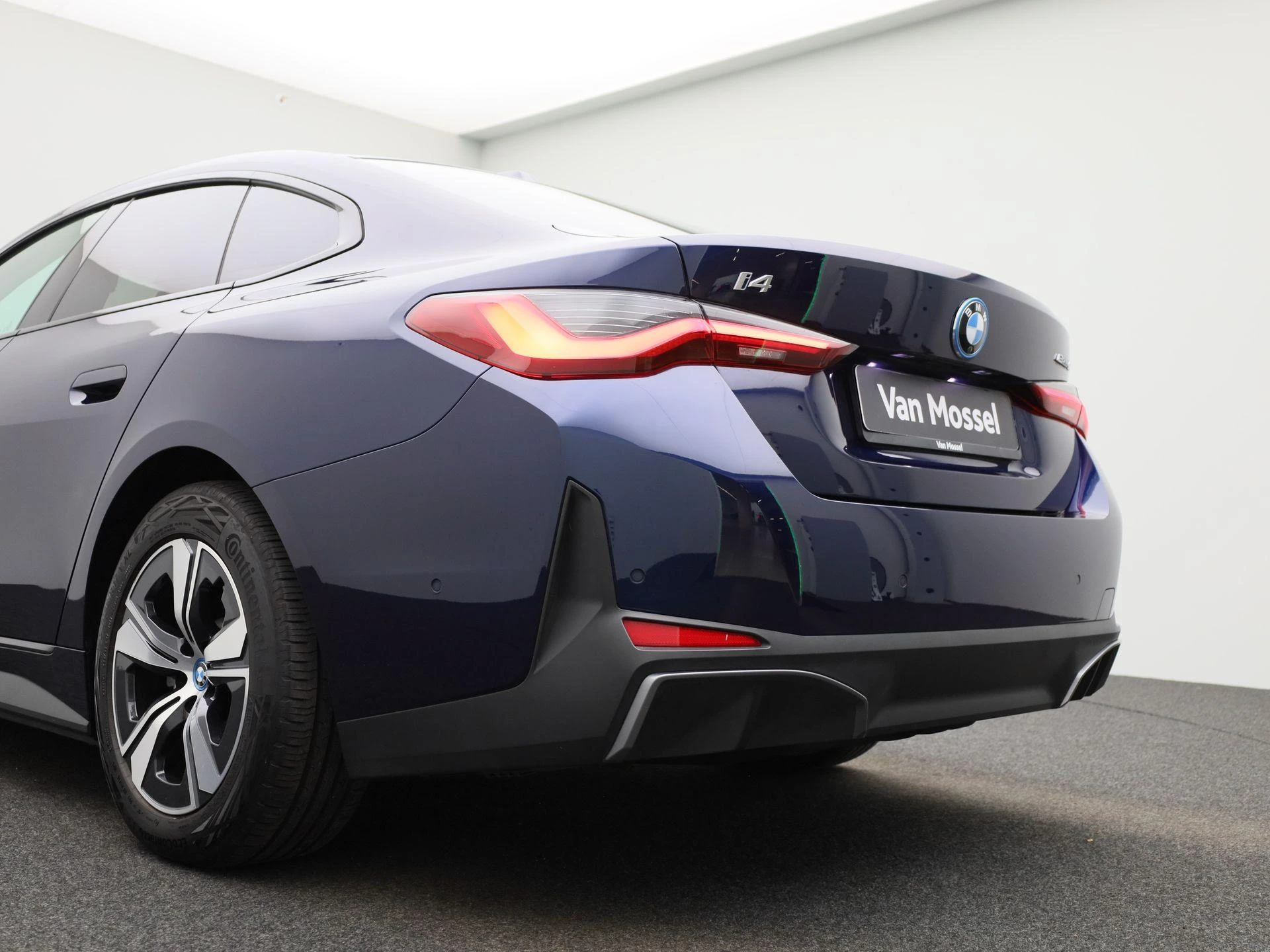 BMW i4 eDrive40