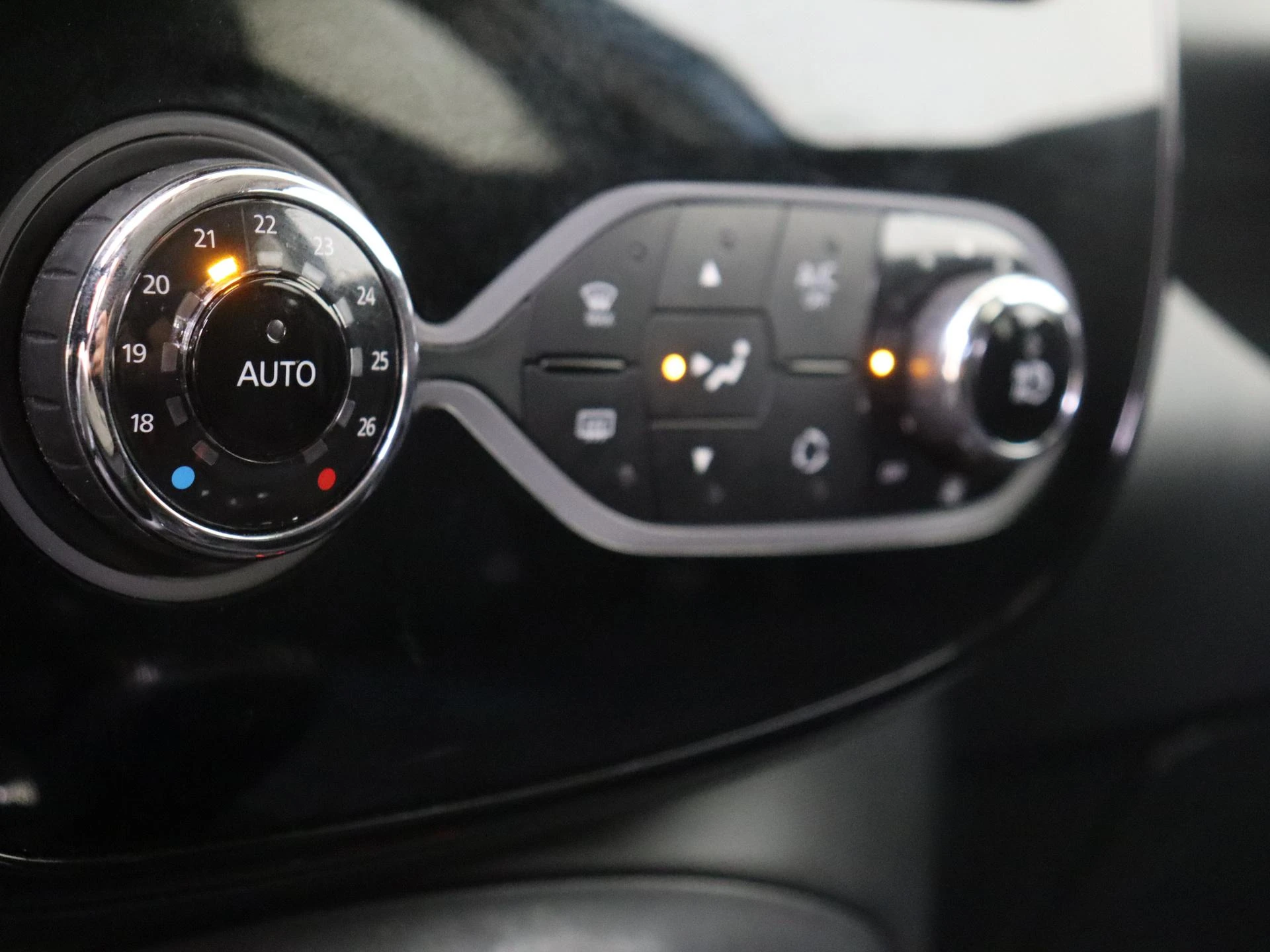 Renault-ZOE-image-18