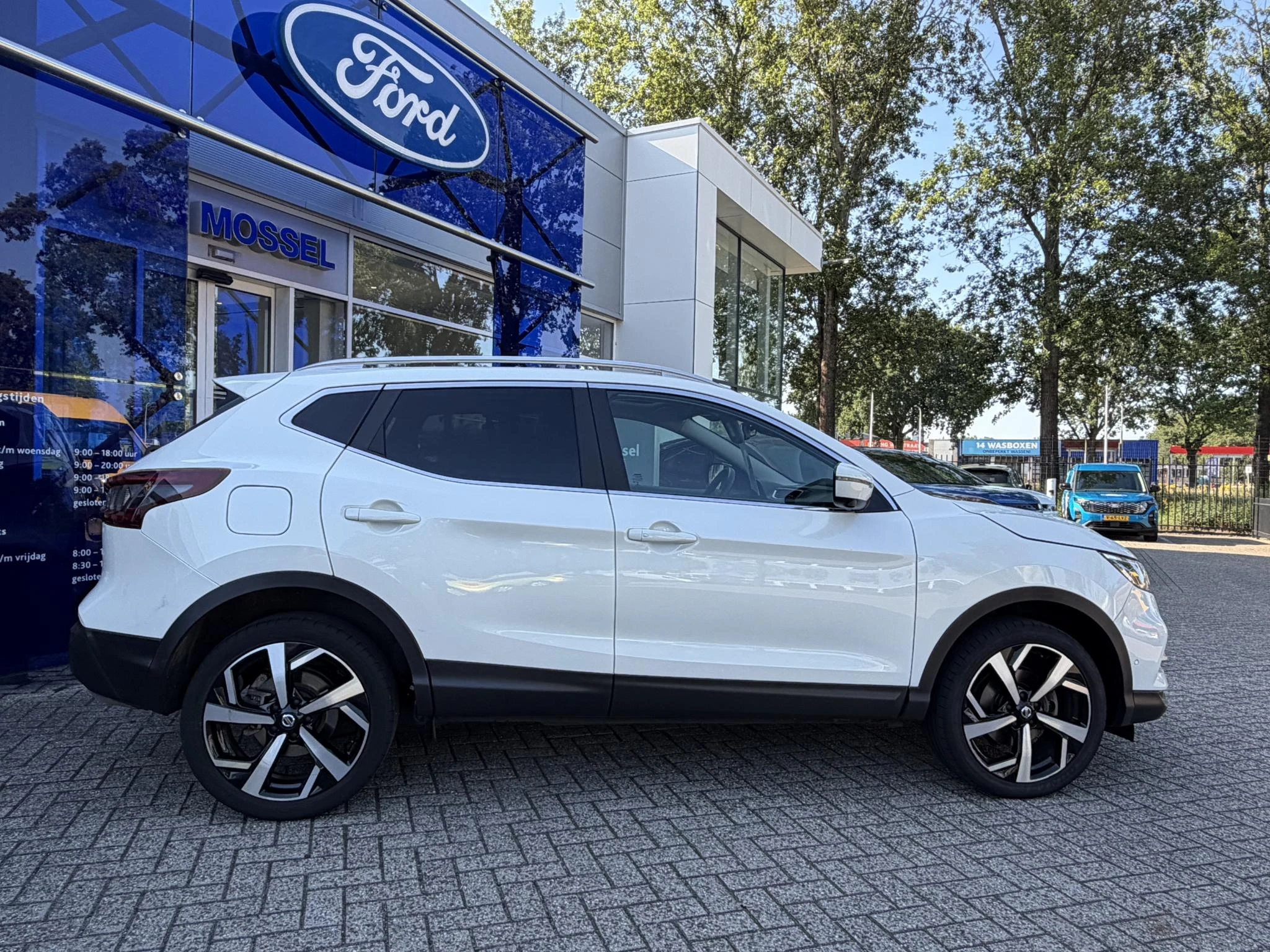 Nissan QASHQAI 1.3 DIG-T Tekna