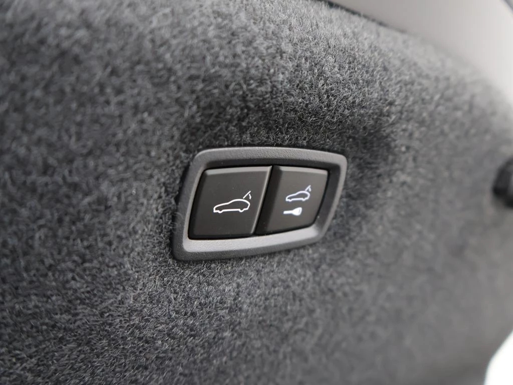 Audi e-tron GT Audi e-tron GT QUATTRO Corporate 503PK FULL BLACK *HUD*B&O SOUND*PANO ROOF* DEMO