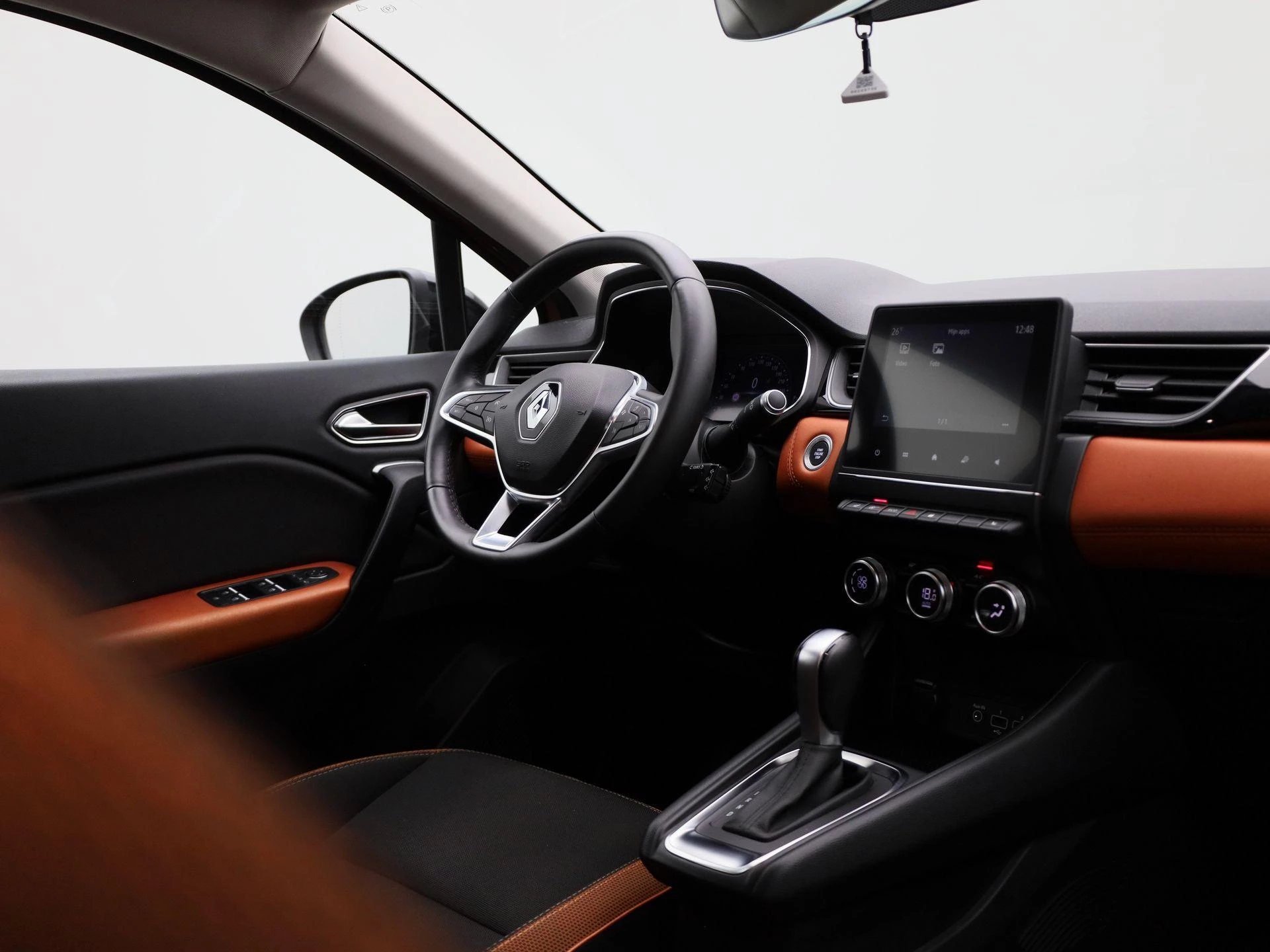 Renault-Captur-image-36