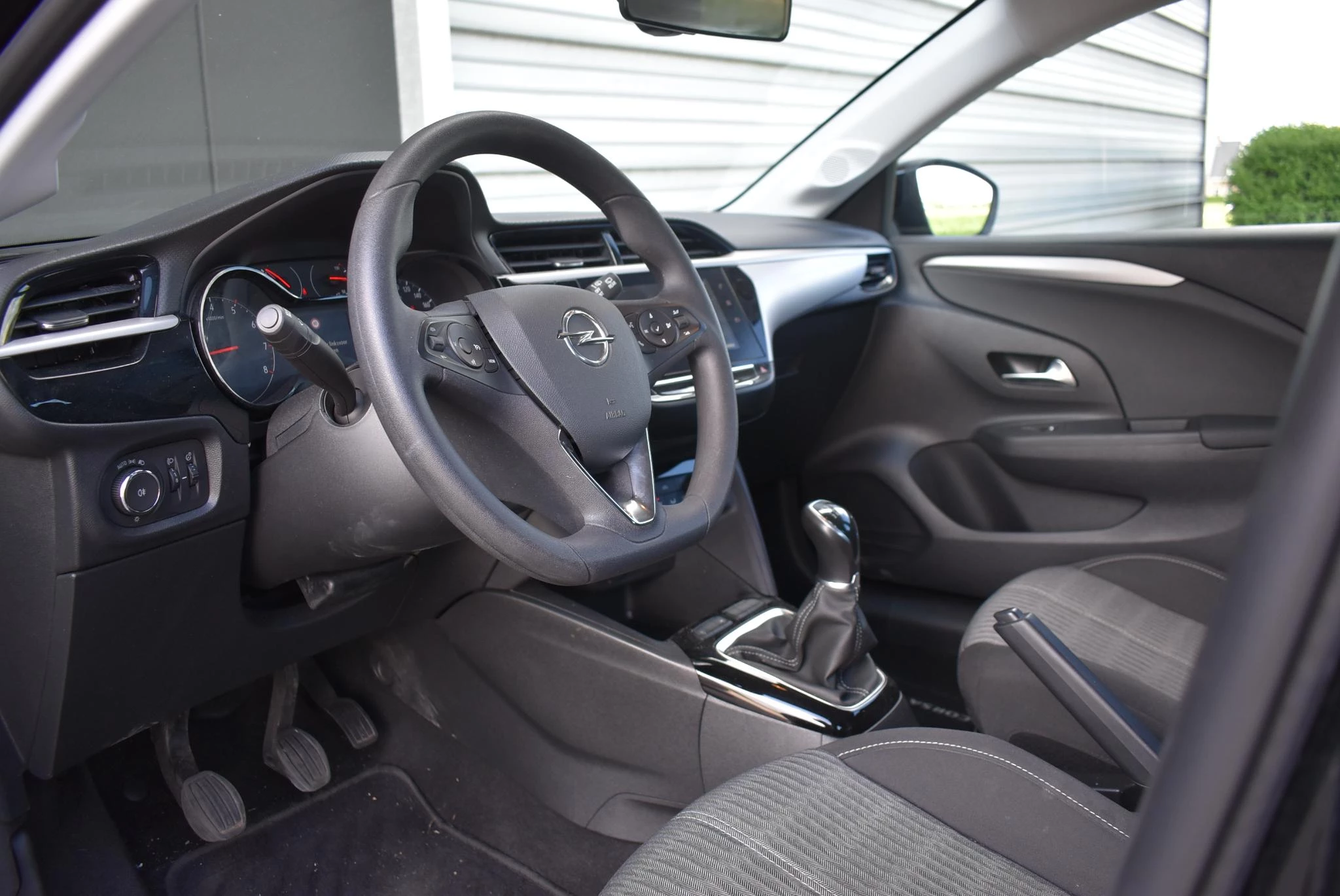 Opel-Corsa-image-14