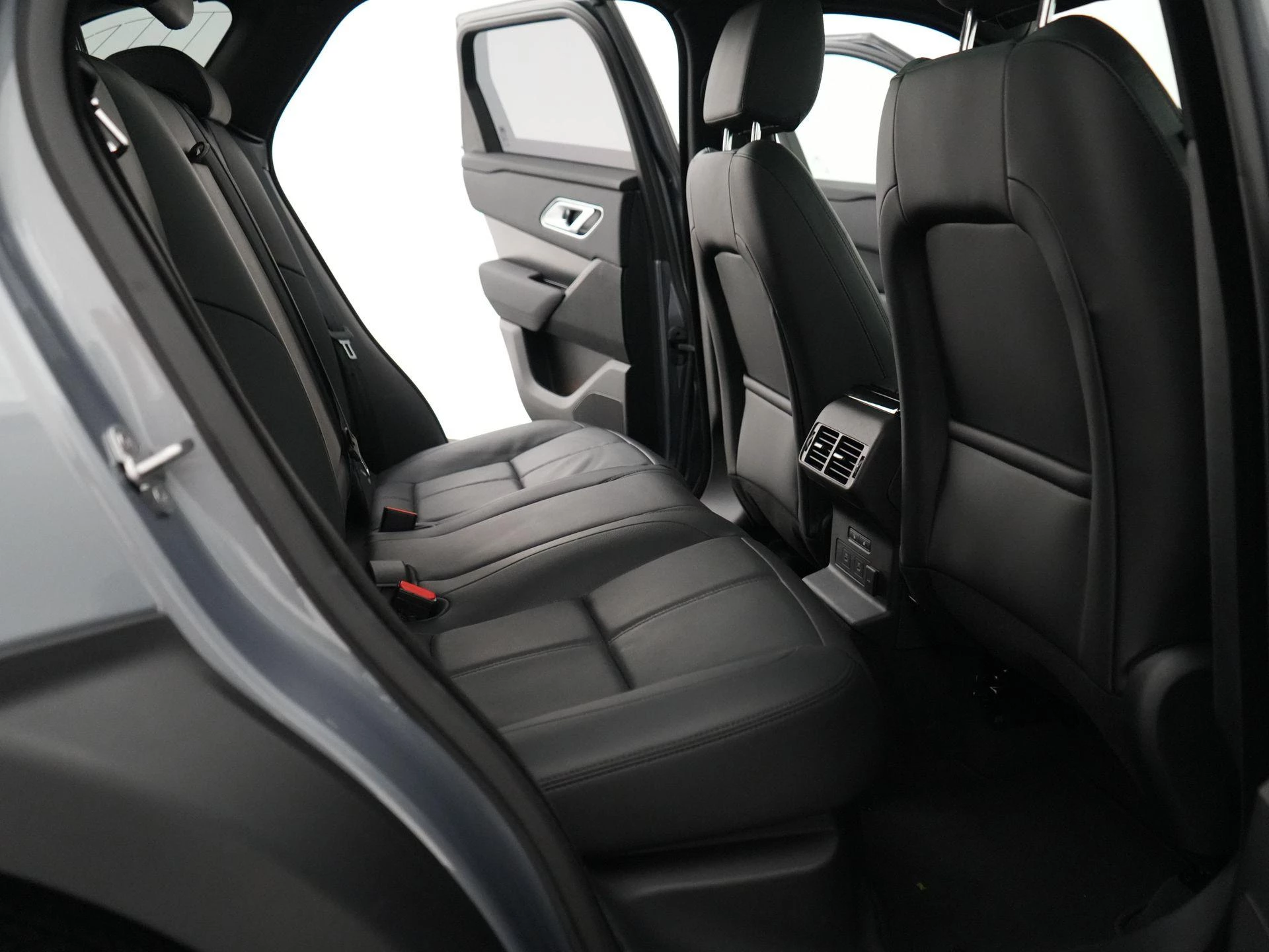 Land Rover Range Rover Velar 2.0 P400e R-Dynamic HSE