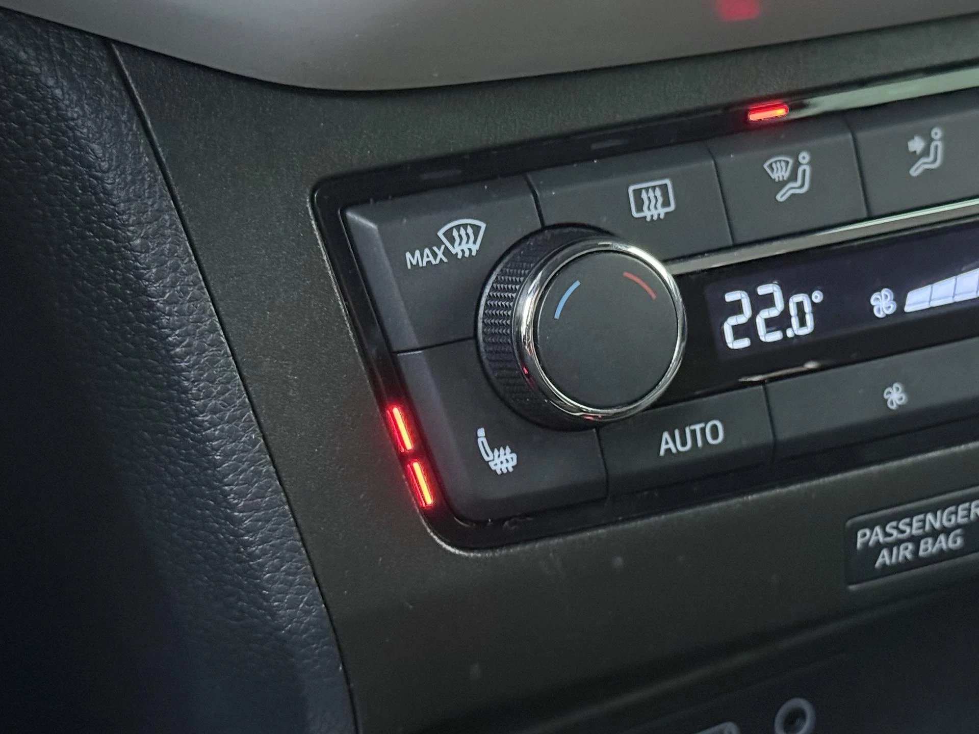 SEAT-Arona-image-25