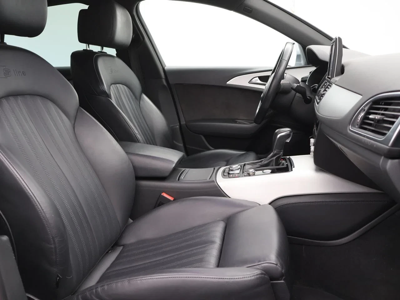 Audi A6 Dsl S-line exterior / interior - 2.0TDi - 150PK *LEDER*NAVI*SPORTSEATS*ZETELVERWARMING*BLTH*CRUISE*