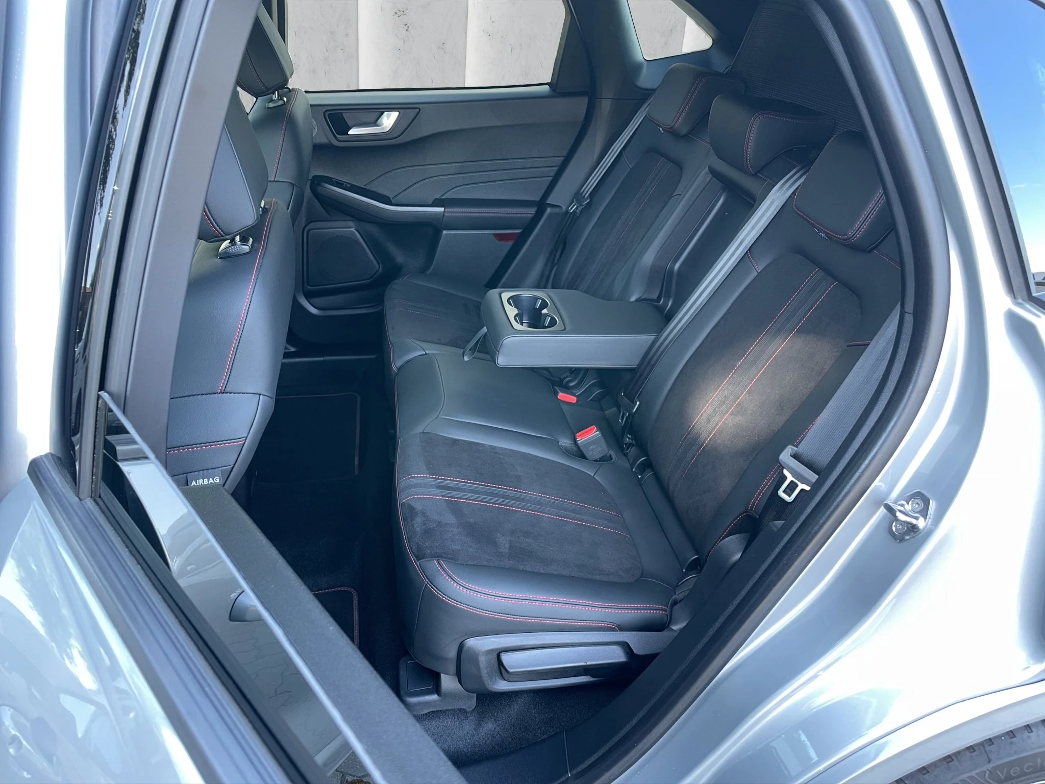 Ford Kuga ST-Line X Aut.*360GRAD*LED-MATRIX*NAVI*GRA*WINTER-PKT.