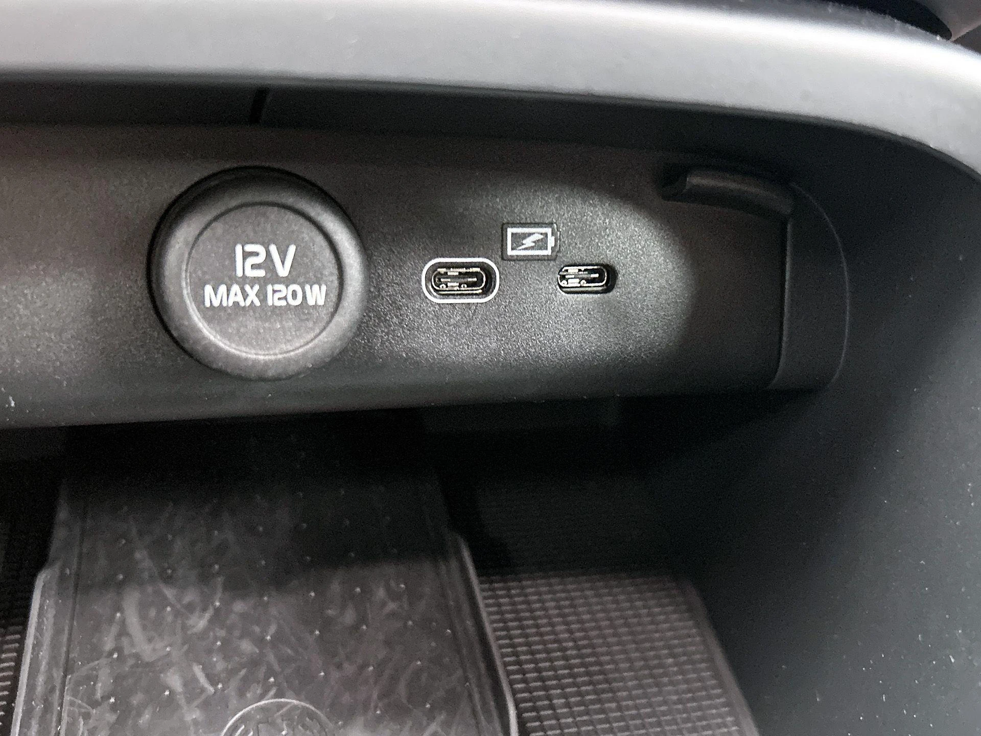 Volvo-XC40-image-33