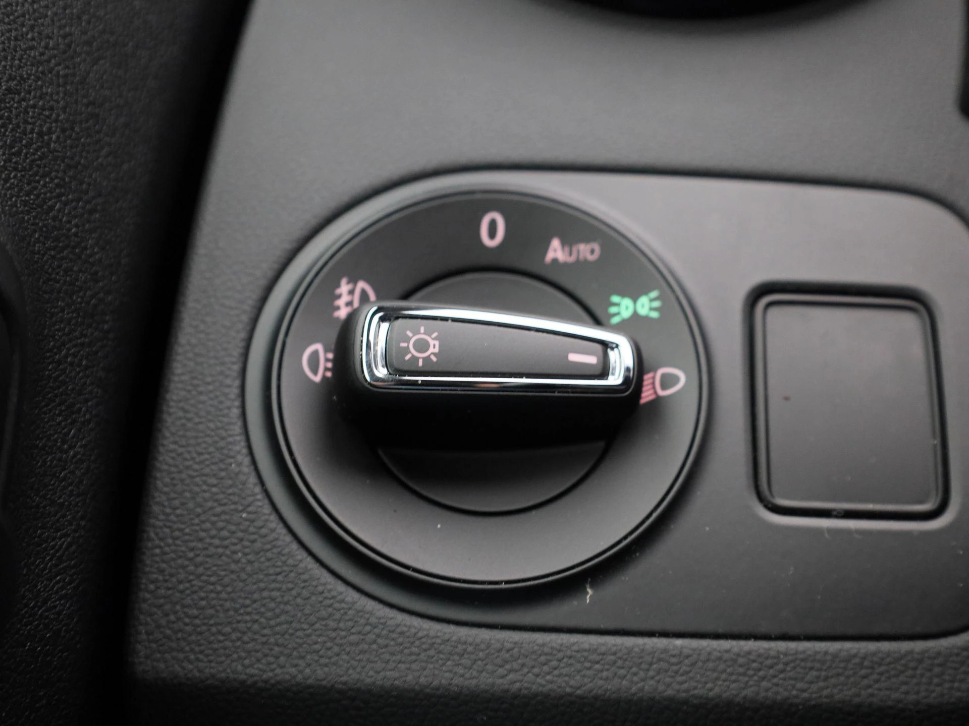 SEAT-Ibiza-image-17