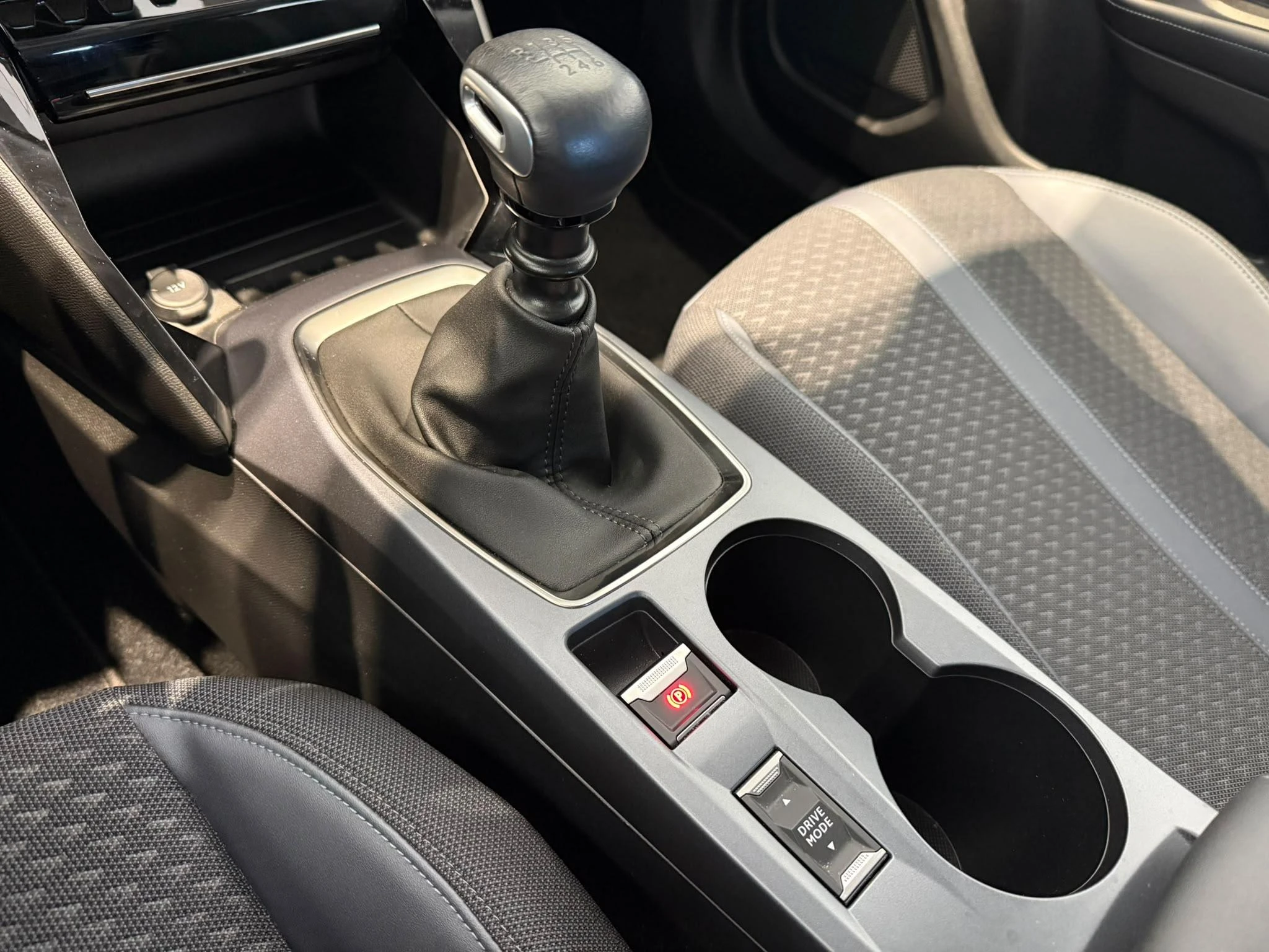 Peugeot-2008-image-19