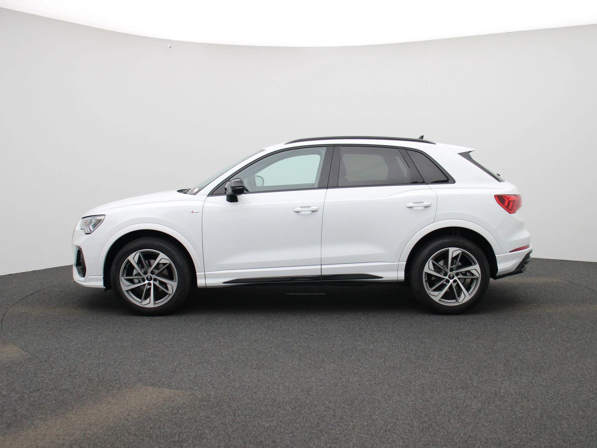 Audi-Q3-image-3
