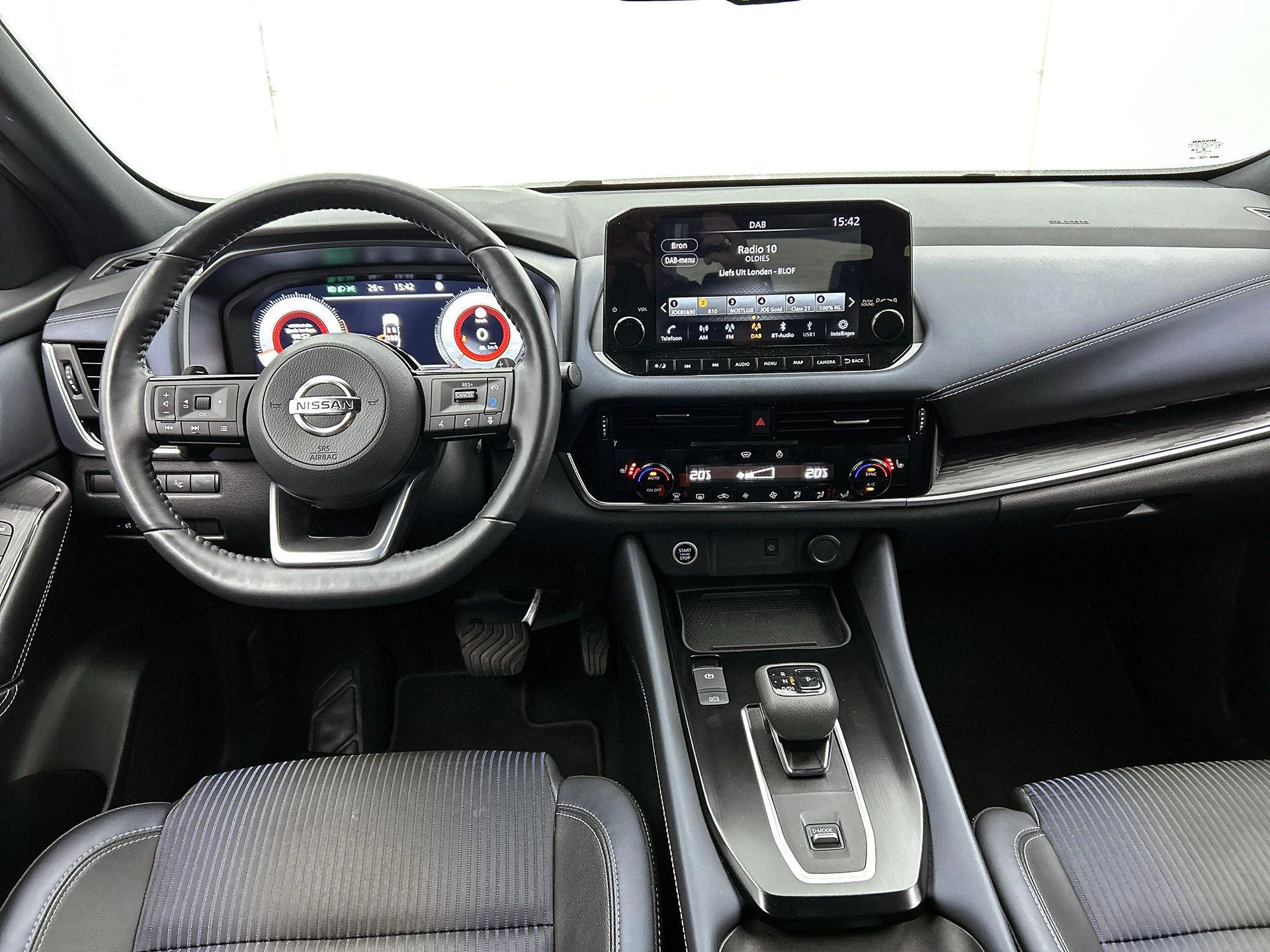 Nissan-QASHQAI-image-2