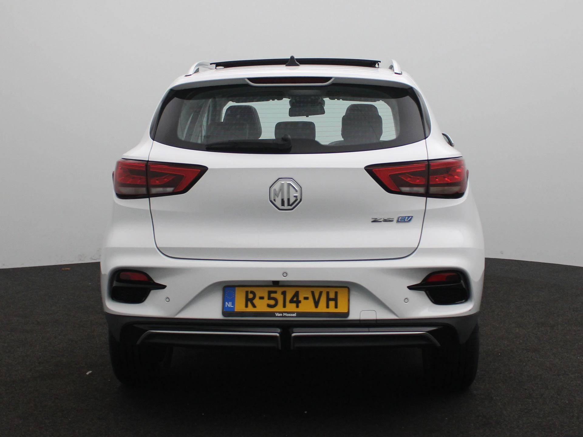 MG ZS EV Standard Range Luxury 50 kWh