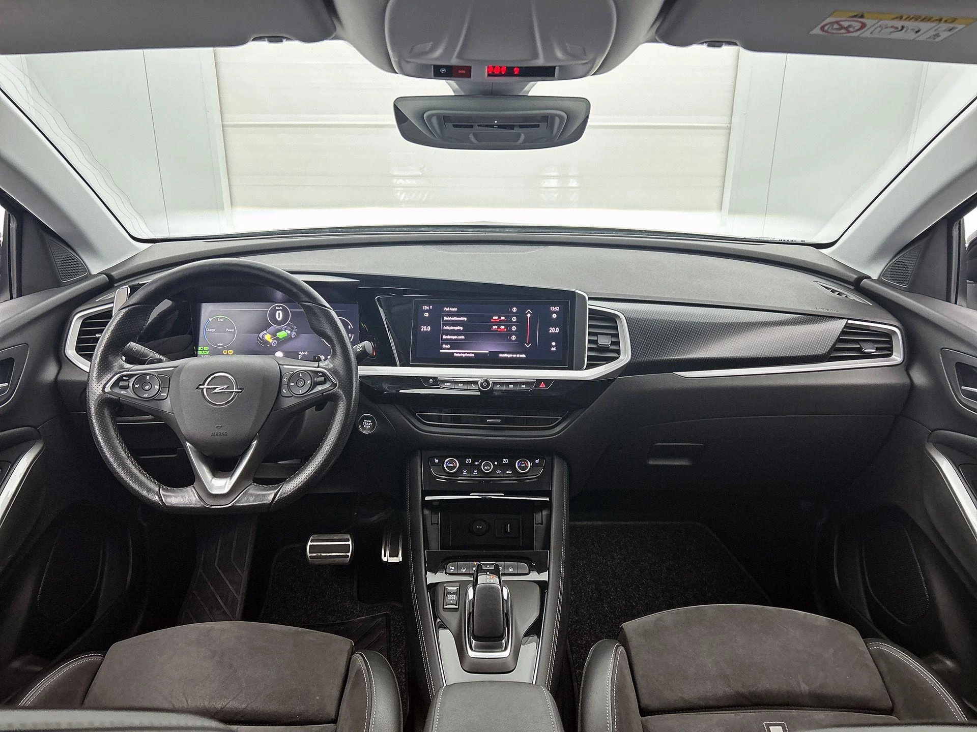 Opel-Grandland-image-20