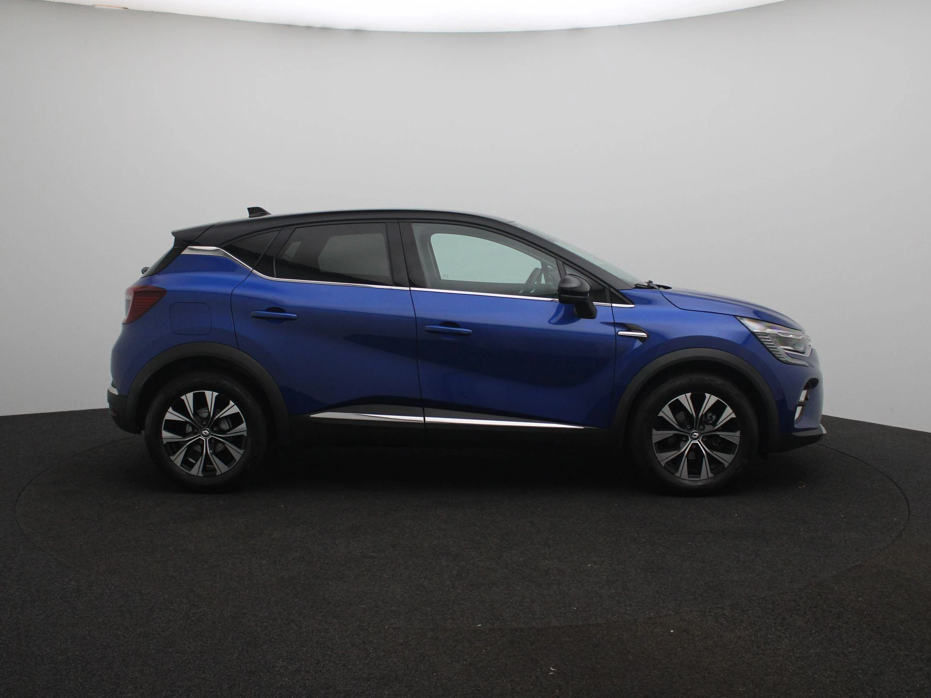 Renault-Captur-image-5