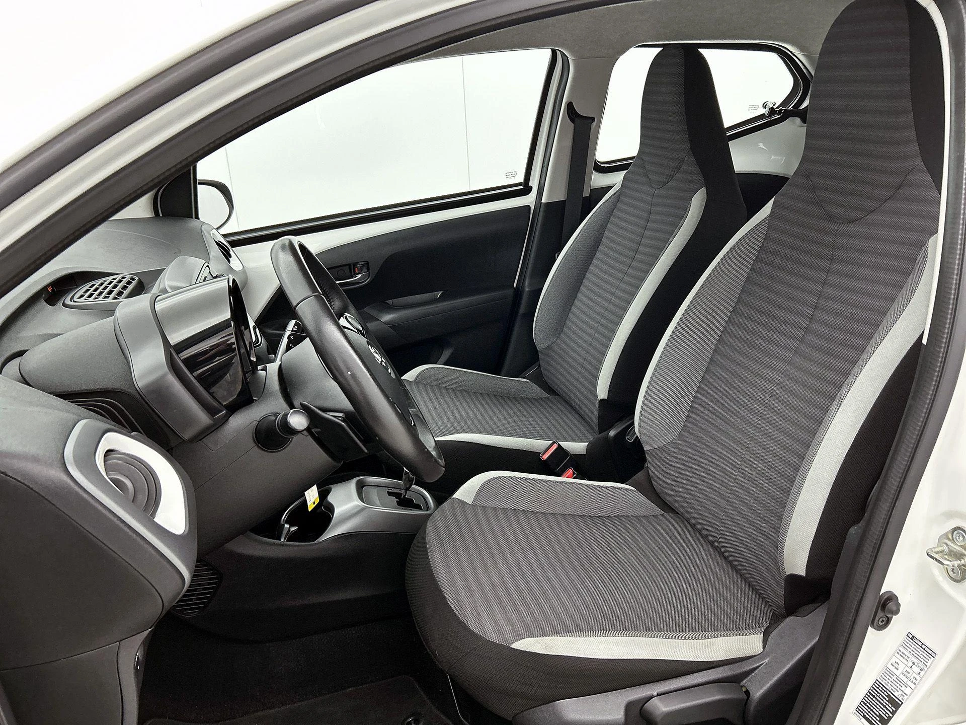 Toyota-Aygo-image-28