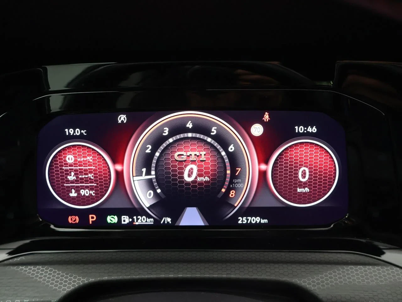 Volkswagen-Golf-image-12