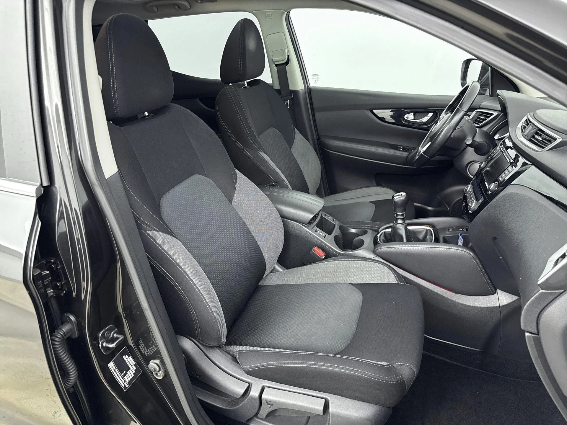 Nissan-QASHQAI-image-26