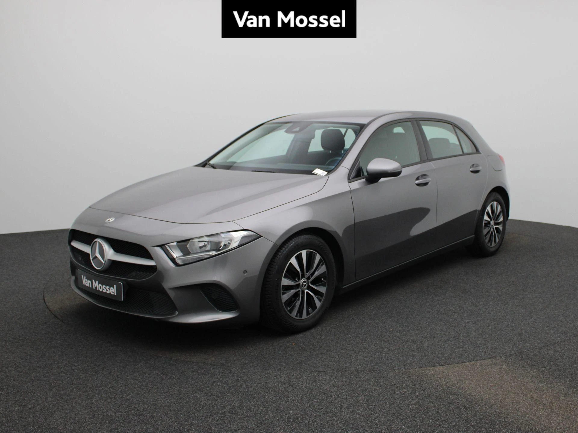 Mercedes-Benz-A-Klasse-image-0