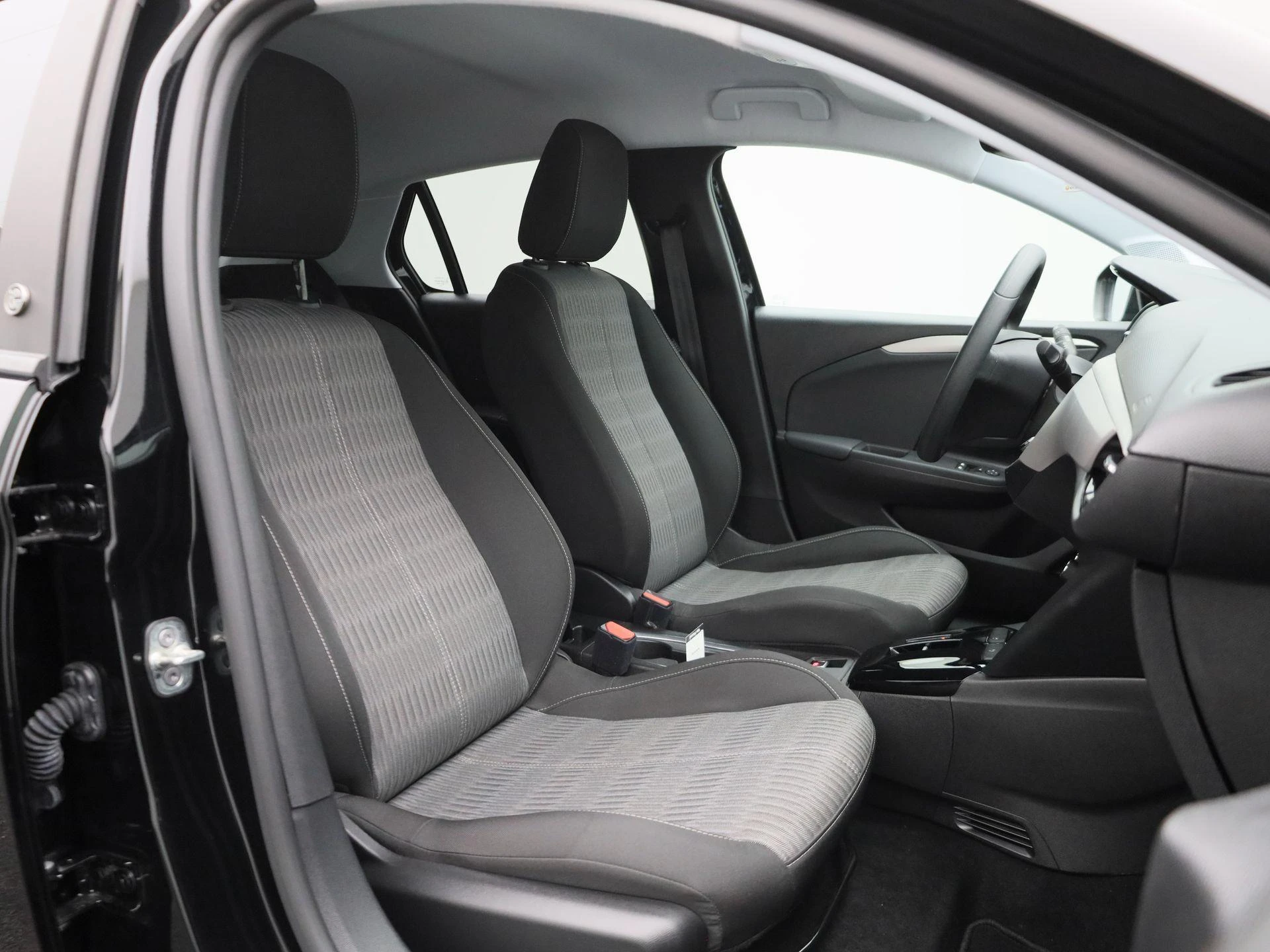 Opel-Corsa-e-image-31