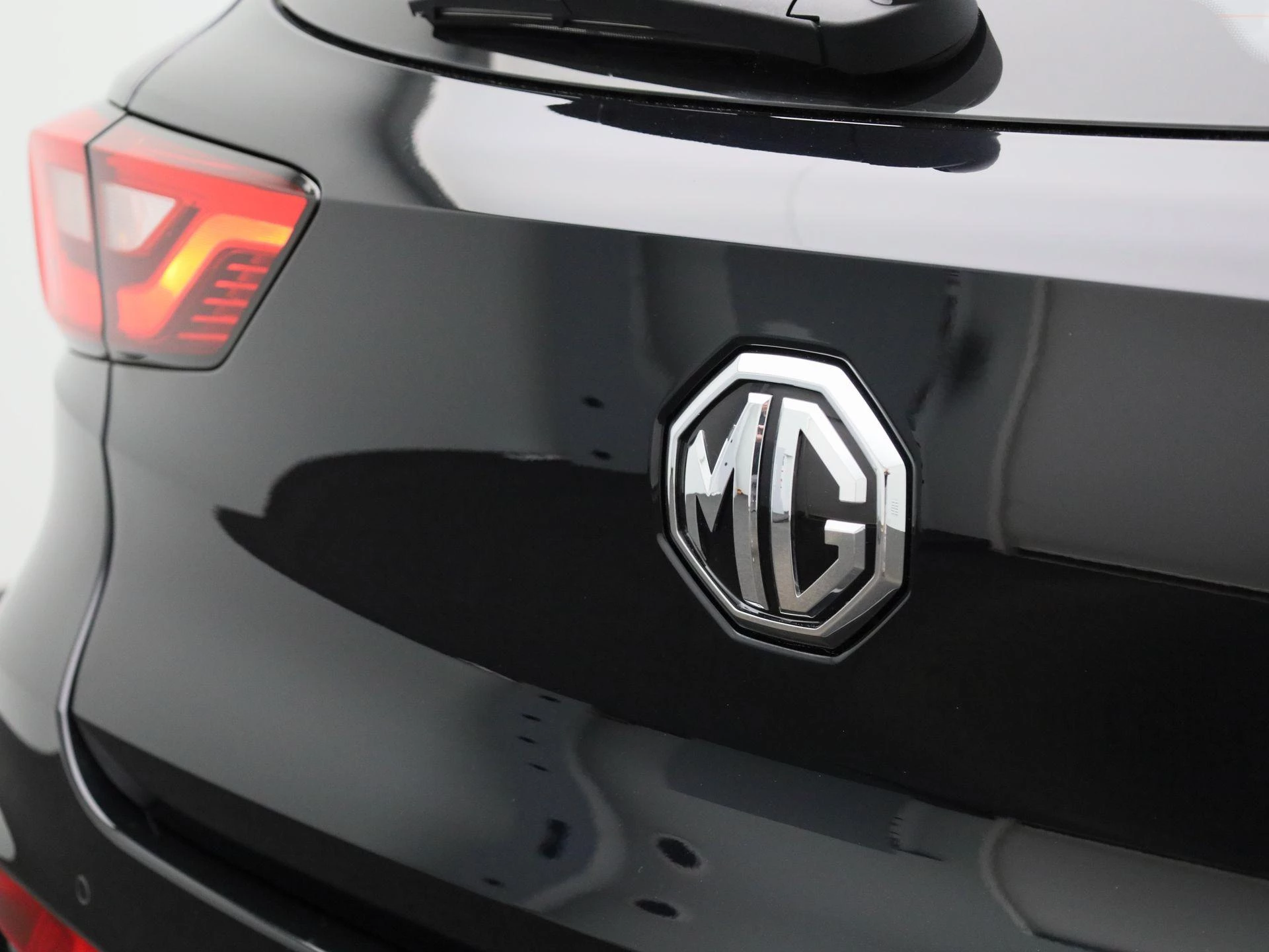 MG-ZS EV-image-38
