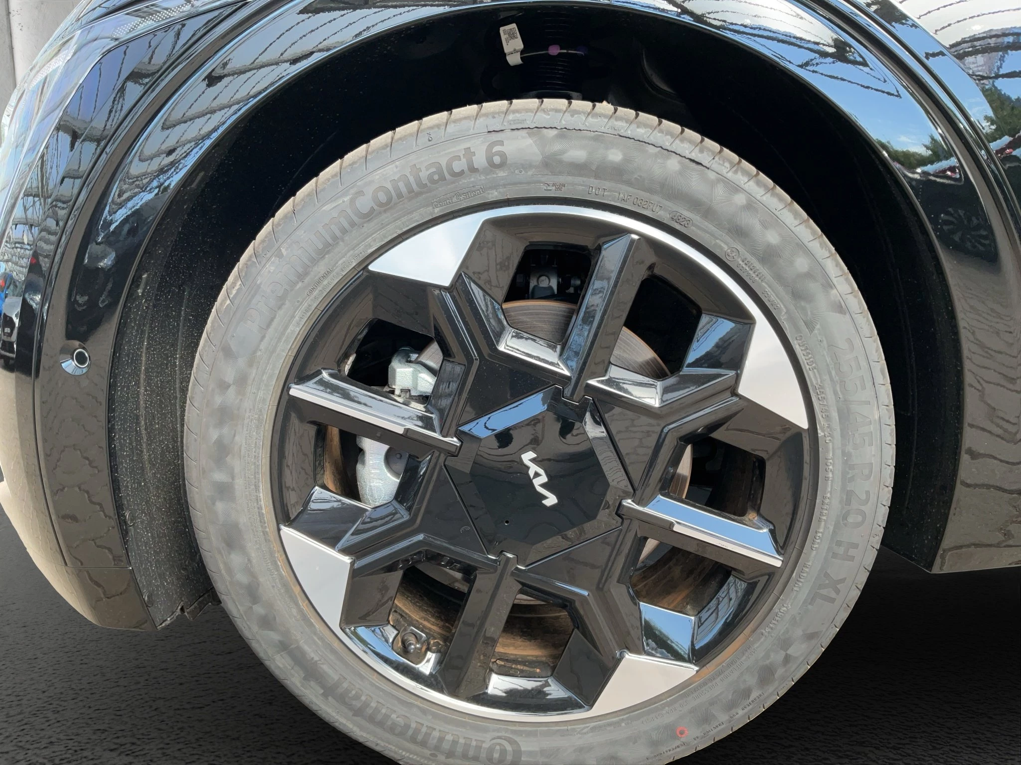 Kia EV6 Earth 84 kWh 168 kW Heckantrieb Sports Utility Vehicle. 5-türig