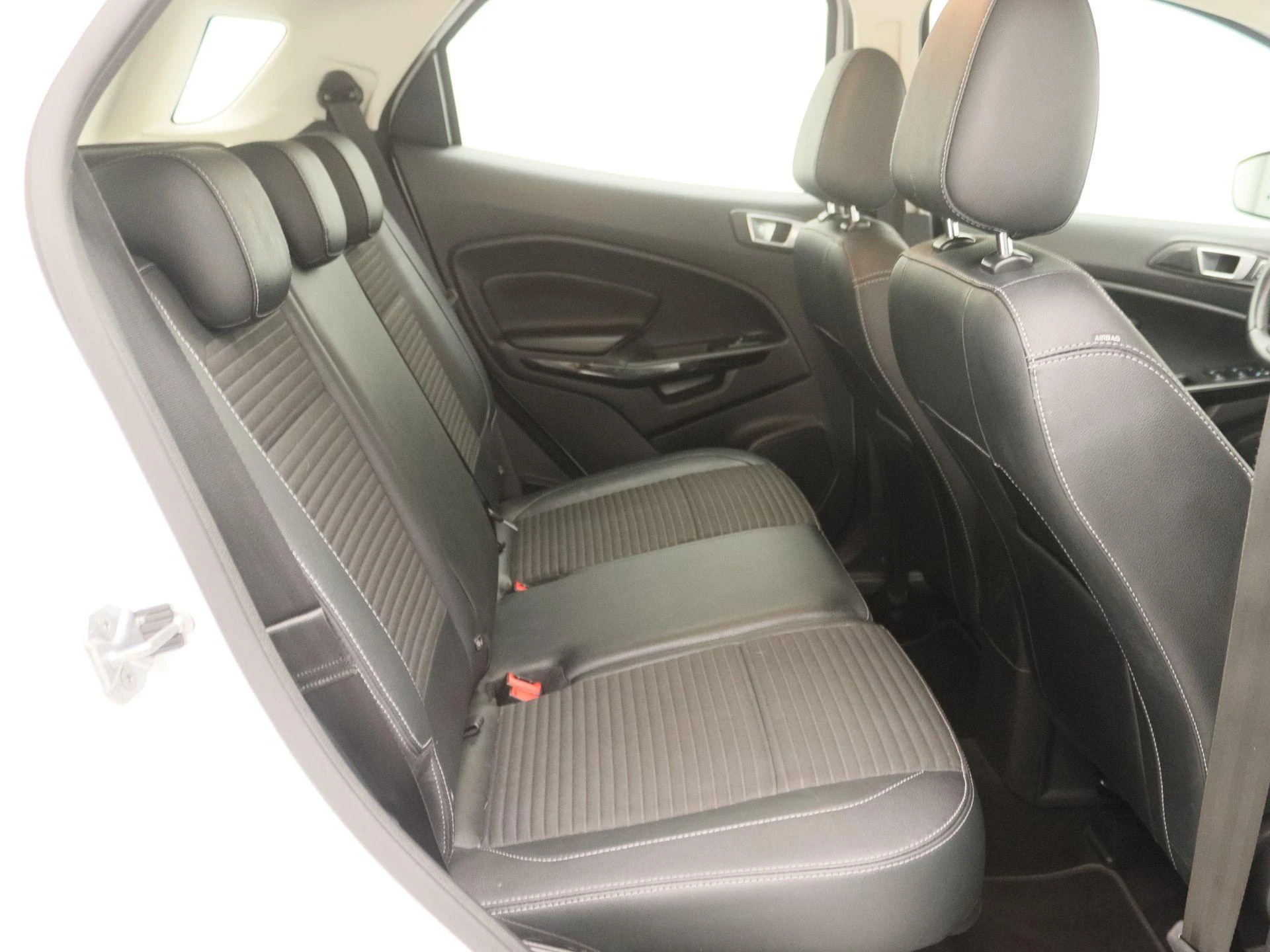 Ford-EcoSport-image-23