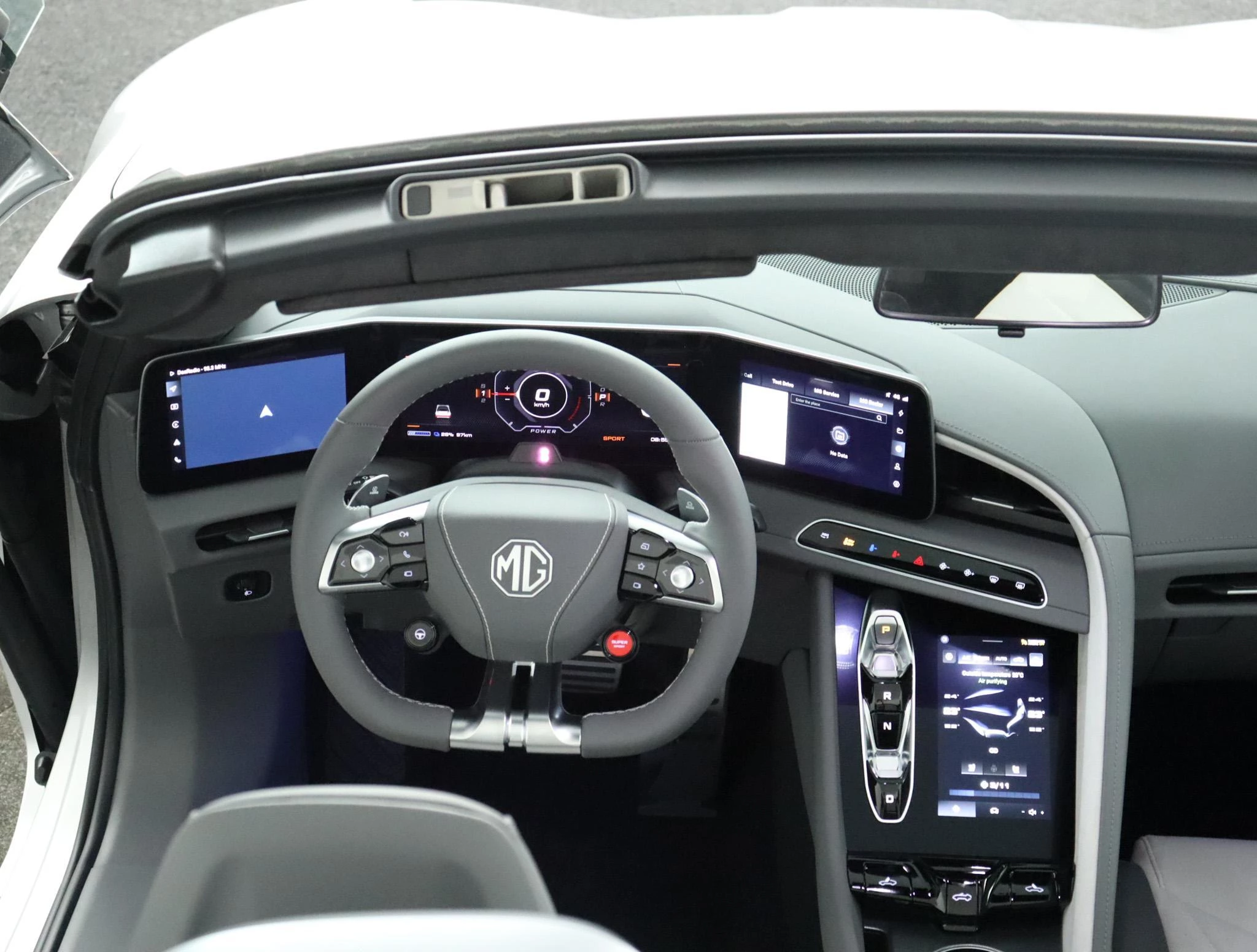 MG Cyberster Trophy Extended Range 77kWh