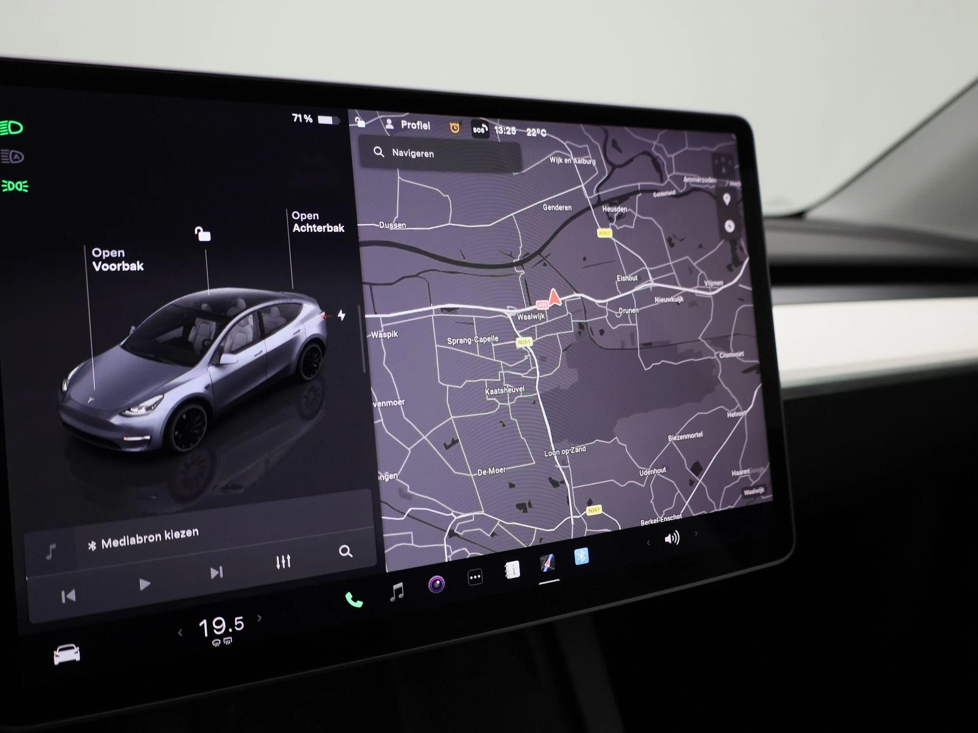 Tesla-Model Y-image-25