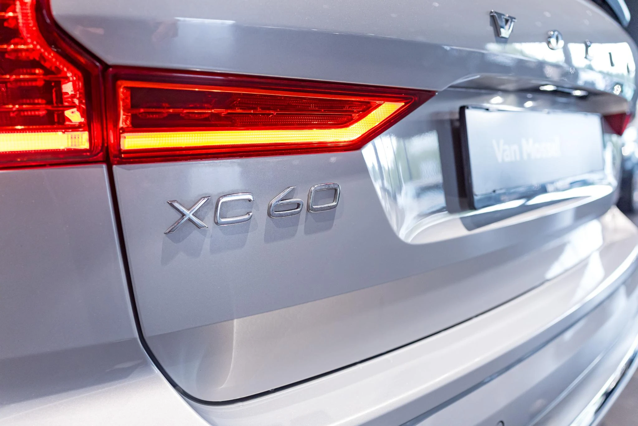 Volvo-XC60-image-12
