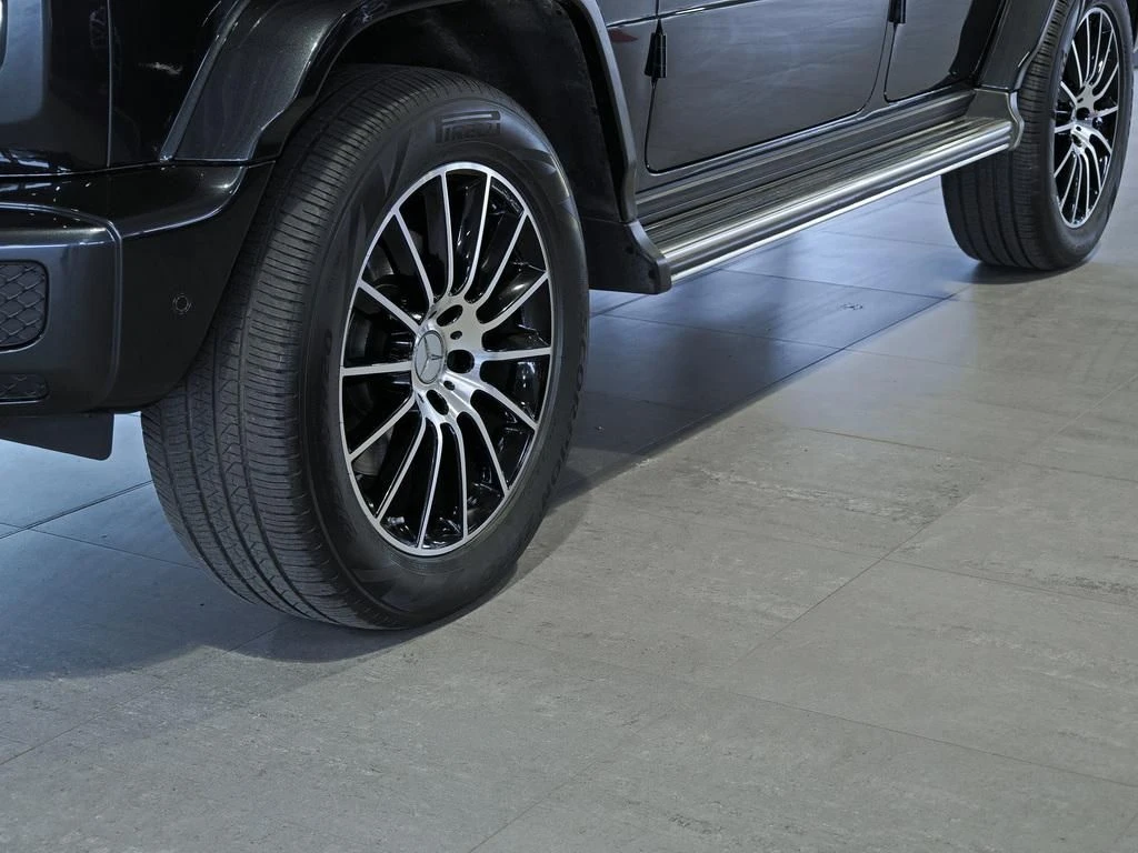Mercedes-Benz-G-Klasse 500-image-6