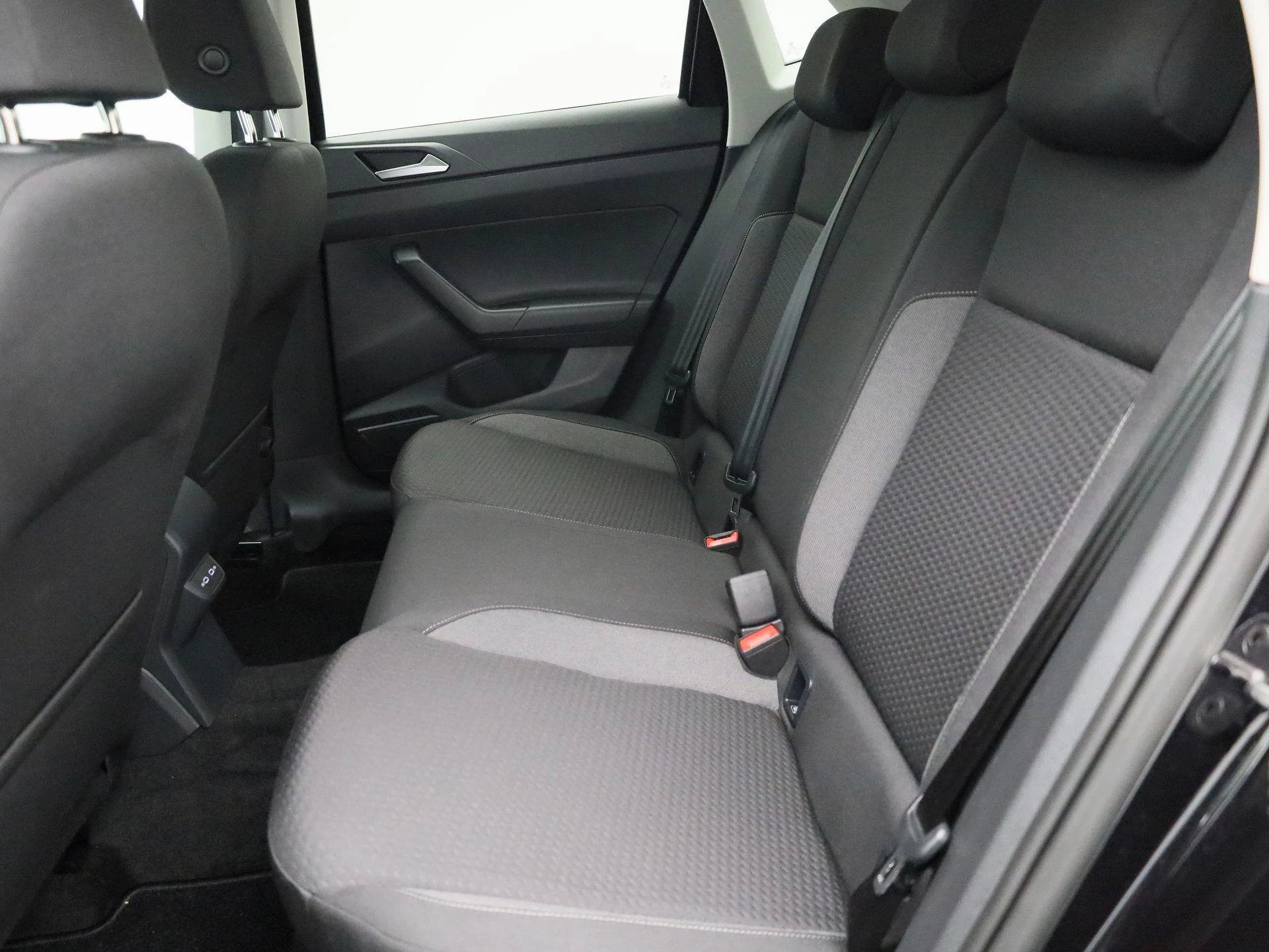 Volkswagen Polo - 11