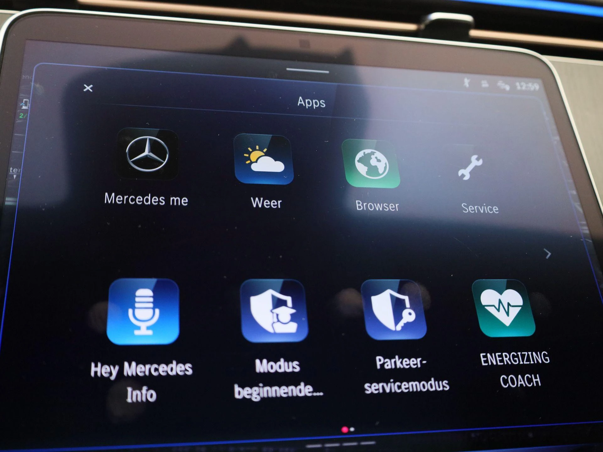 Mercedes-Benz-EQE-image-29