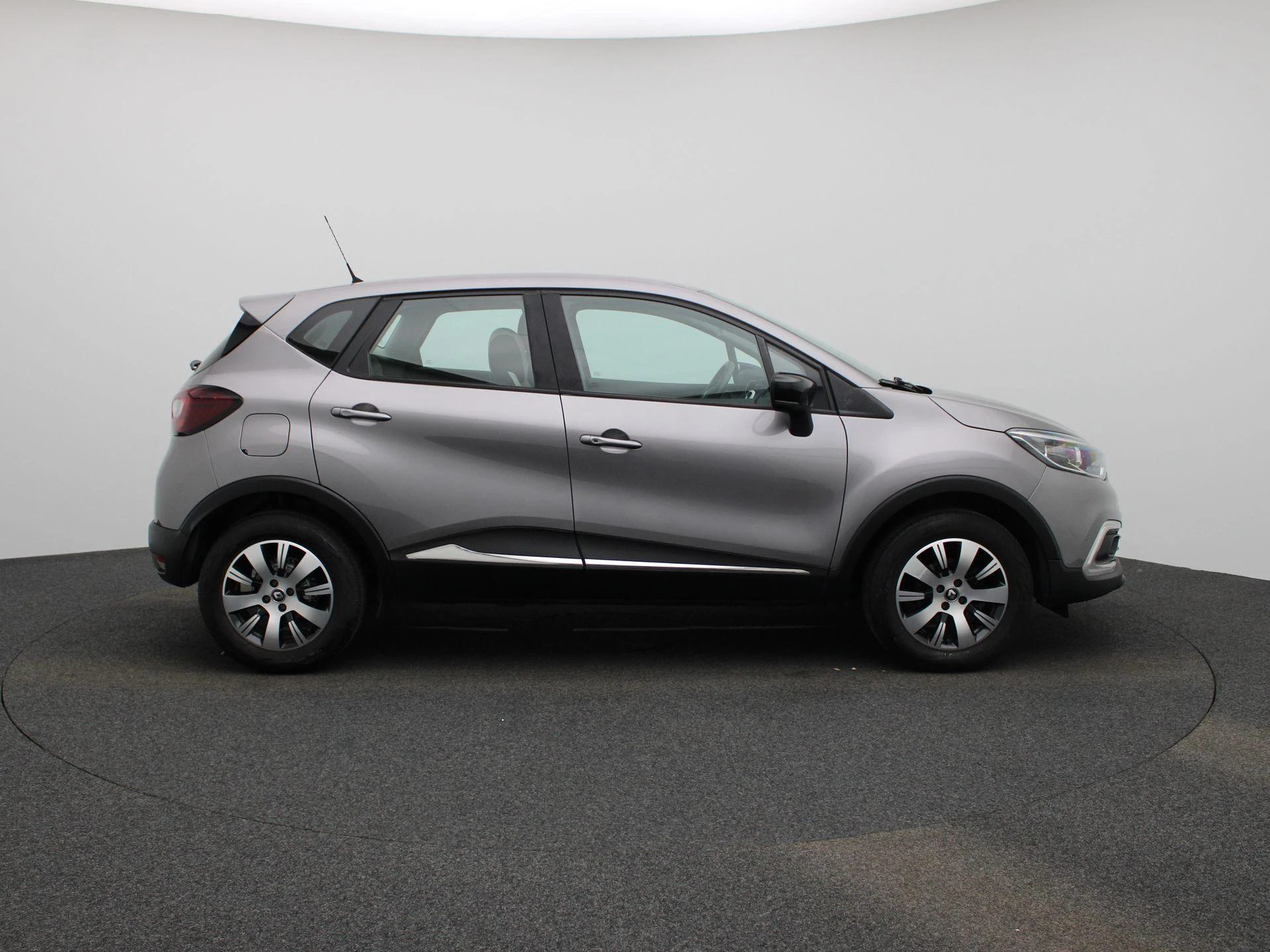 Renault-Captur-image-5