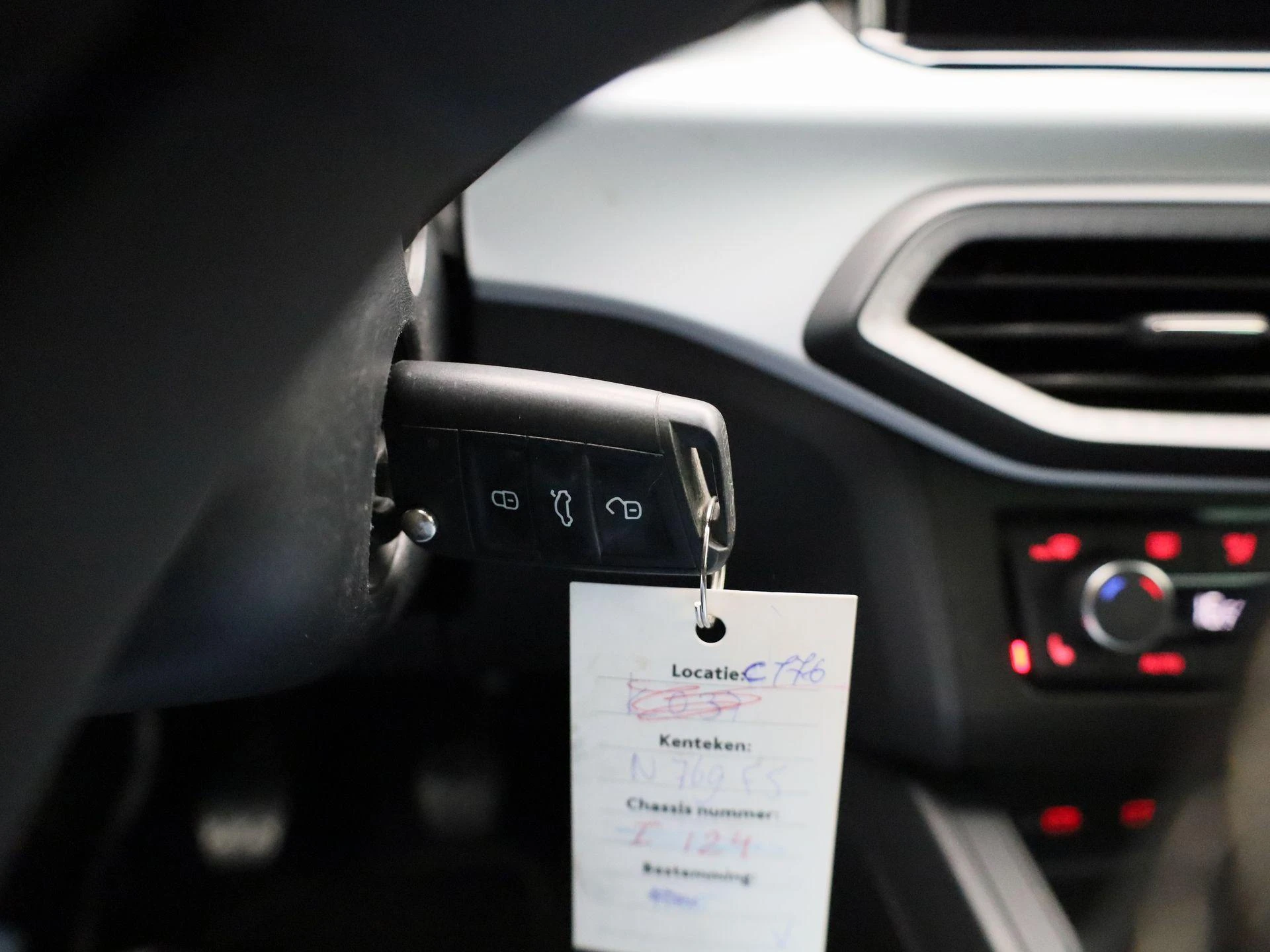 SEAT-Ibiza-image-17