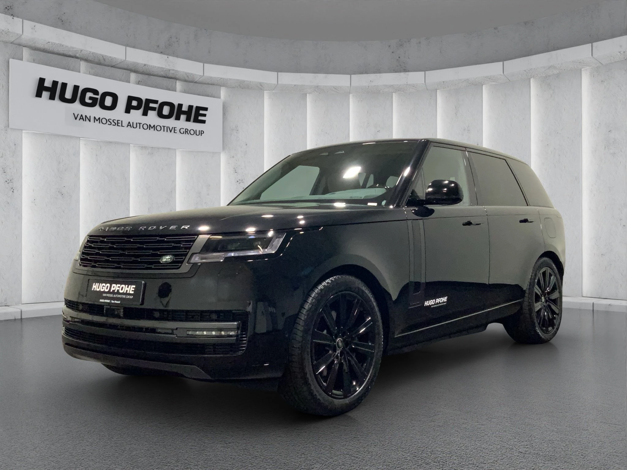 Land Rover-Range Rover-image-0