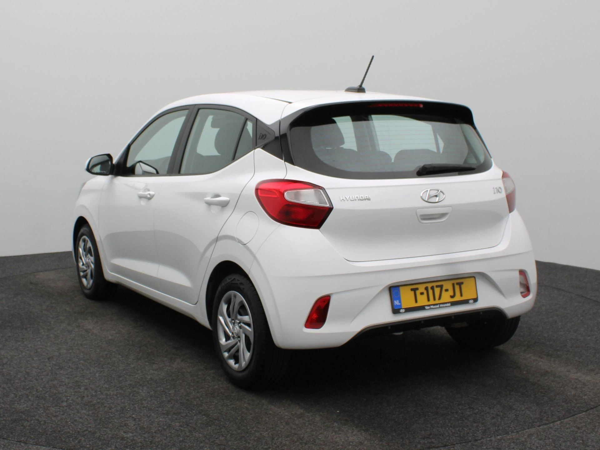 Hyundai-i10-image-2