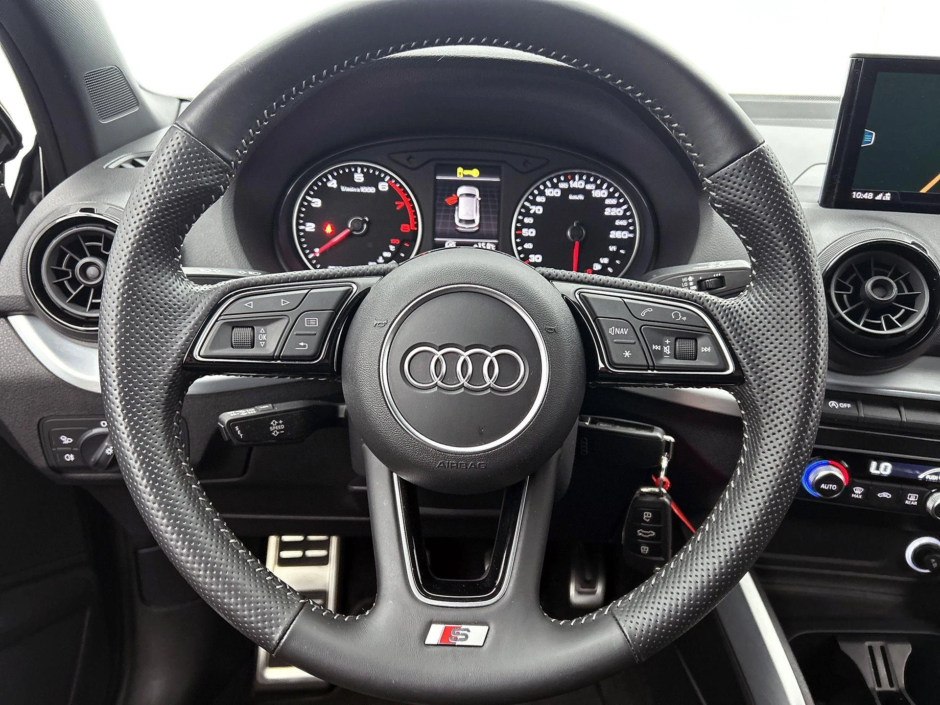 Audi-Q2-image-29