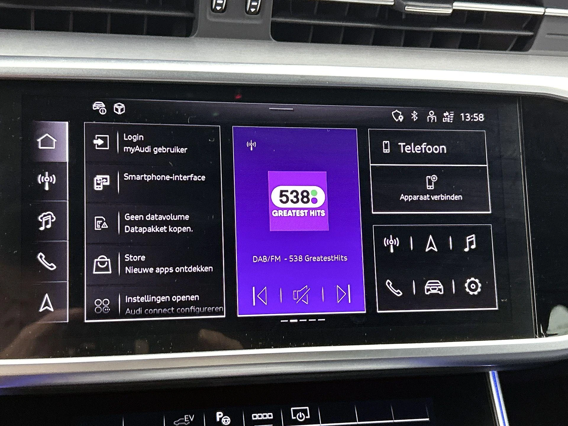 Audi-A6-image-34