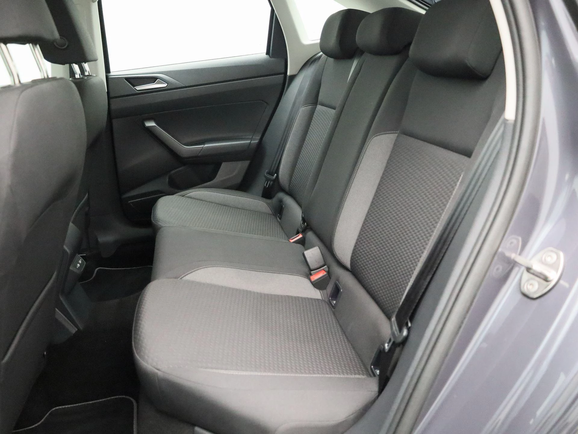 Volkswagen-Taigo-image-10