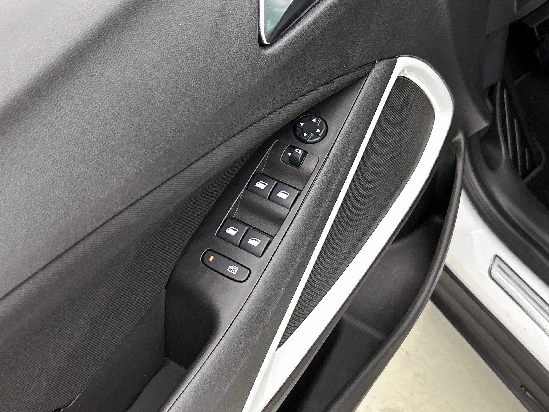 Opel-Crossland X-image-27