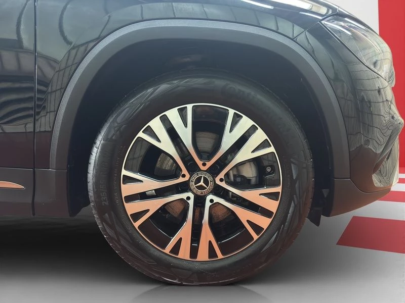 Mercedes-Benz GLA 200 PROGRESSIVE AHK SHZ MBUX KLIMA NAVI Progressive