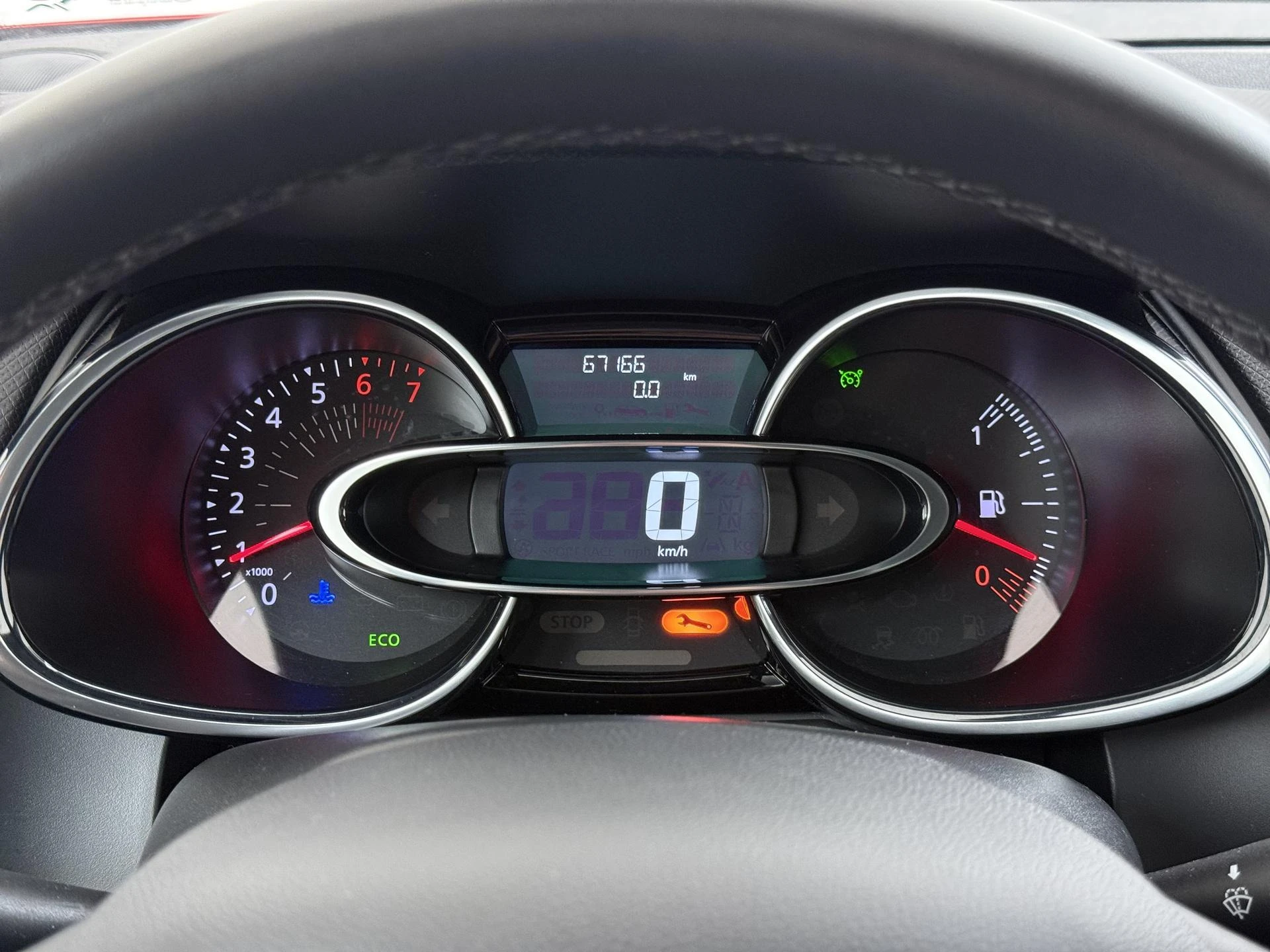 Renault-Clio-image-26