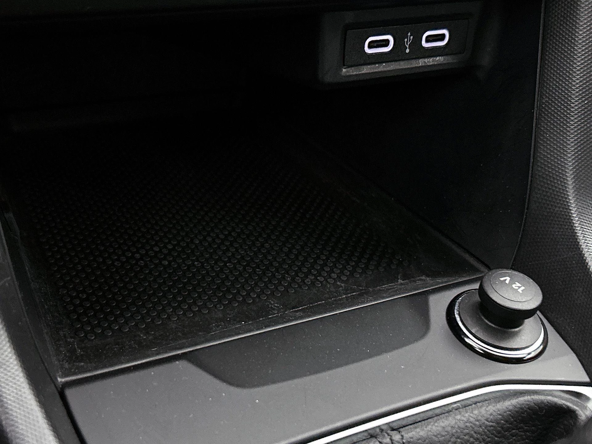 Volkswagen-T-Cross-image-29