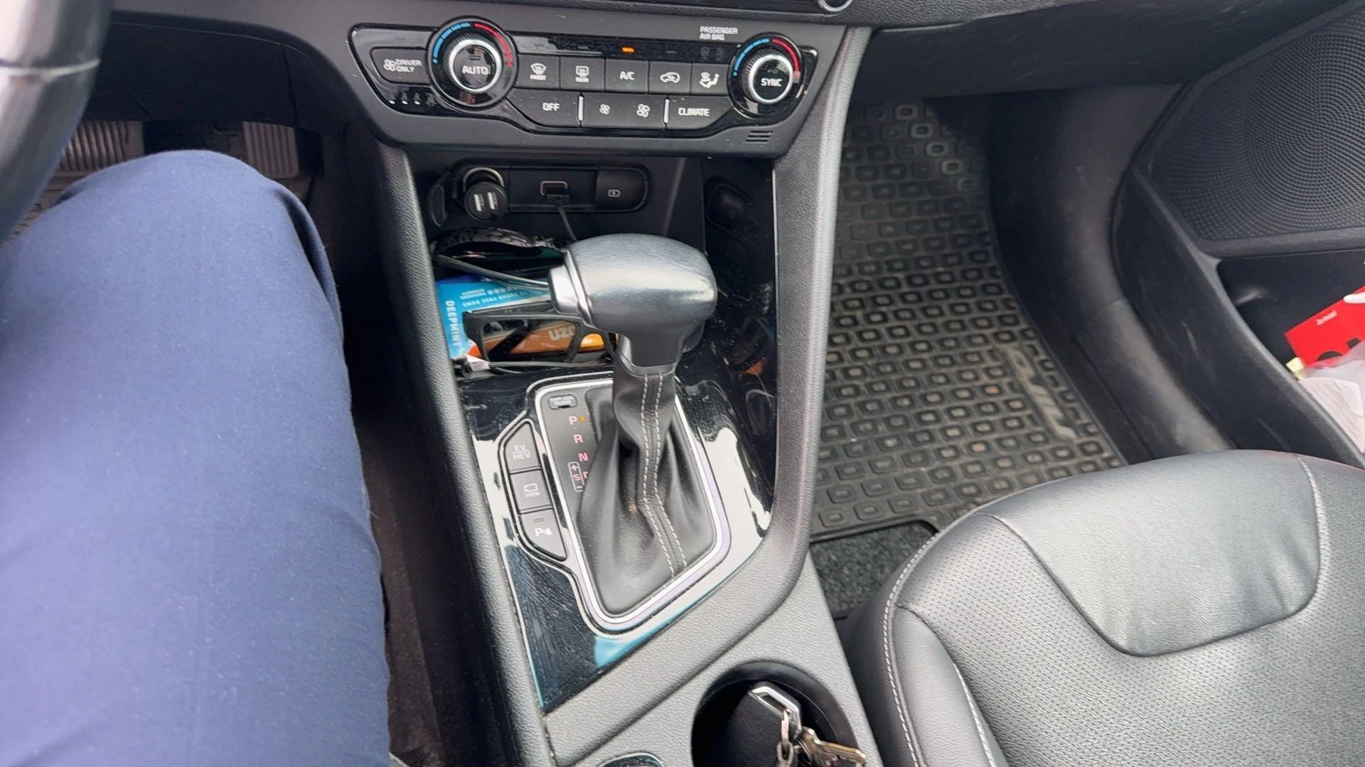 Kia-Niro-image-12