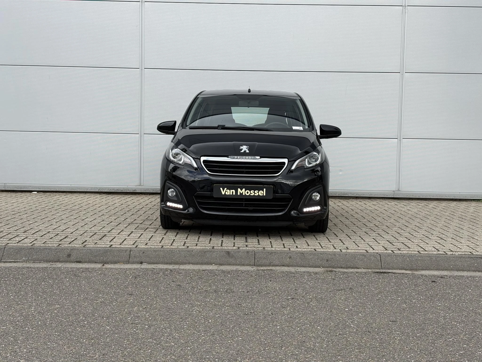 Peugeot-108-image-8