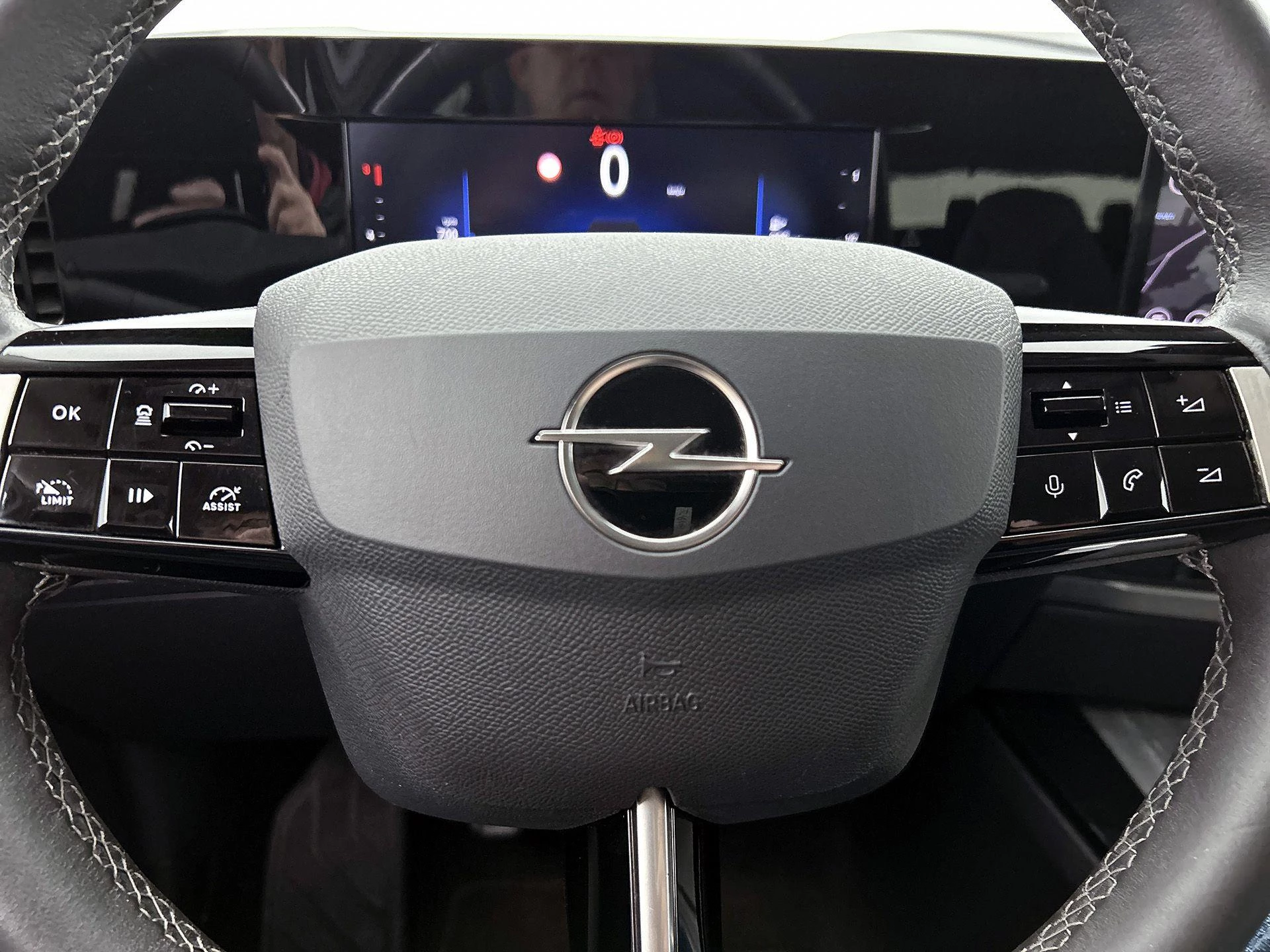 Opel-Astra-image-34