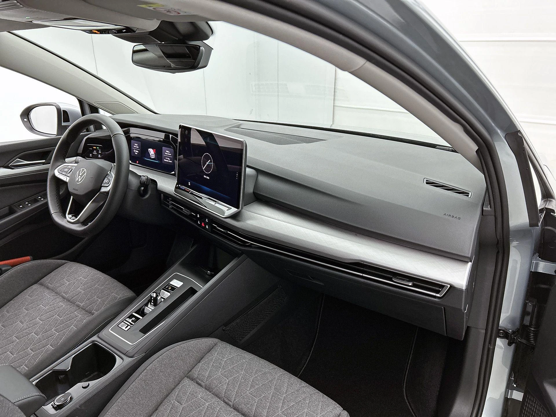 Volkswagen Golf - 20